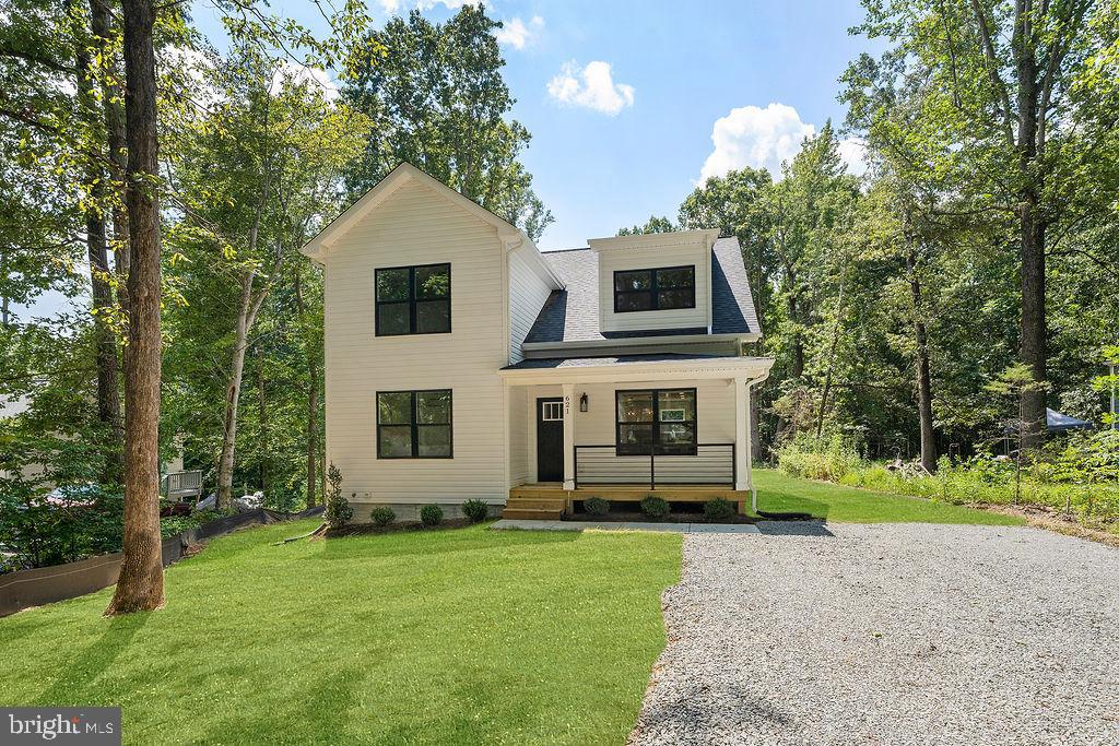 621 CLOVER HILL DR, RUTHER GLEN, Virginia 22546, 4 Bedrooms Bedrooms, ,2 BathroomsBathrooms,Residential,For sale,621 CLOVER HILL DR,VACV2008686 MLS # VACV2008686