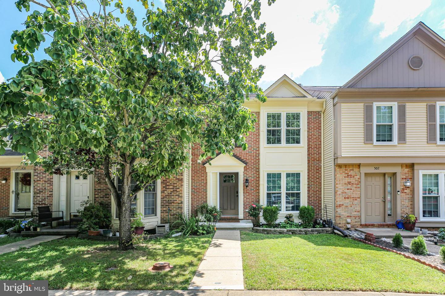 504 BATLEY CT, FREDERICKSBURG, Virginia 22406, 2 Bedrooms Bedrooms, 6 Rooms Rooms,3 BathroomsBathrooms,Residential,For sale,504 BATLEY CT,VAST2041916 MLS # VAST2041916