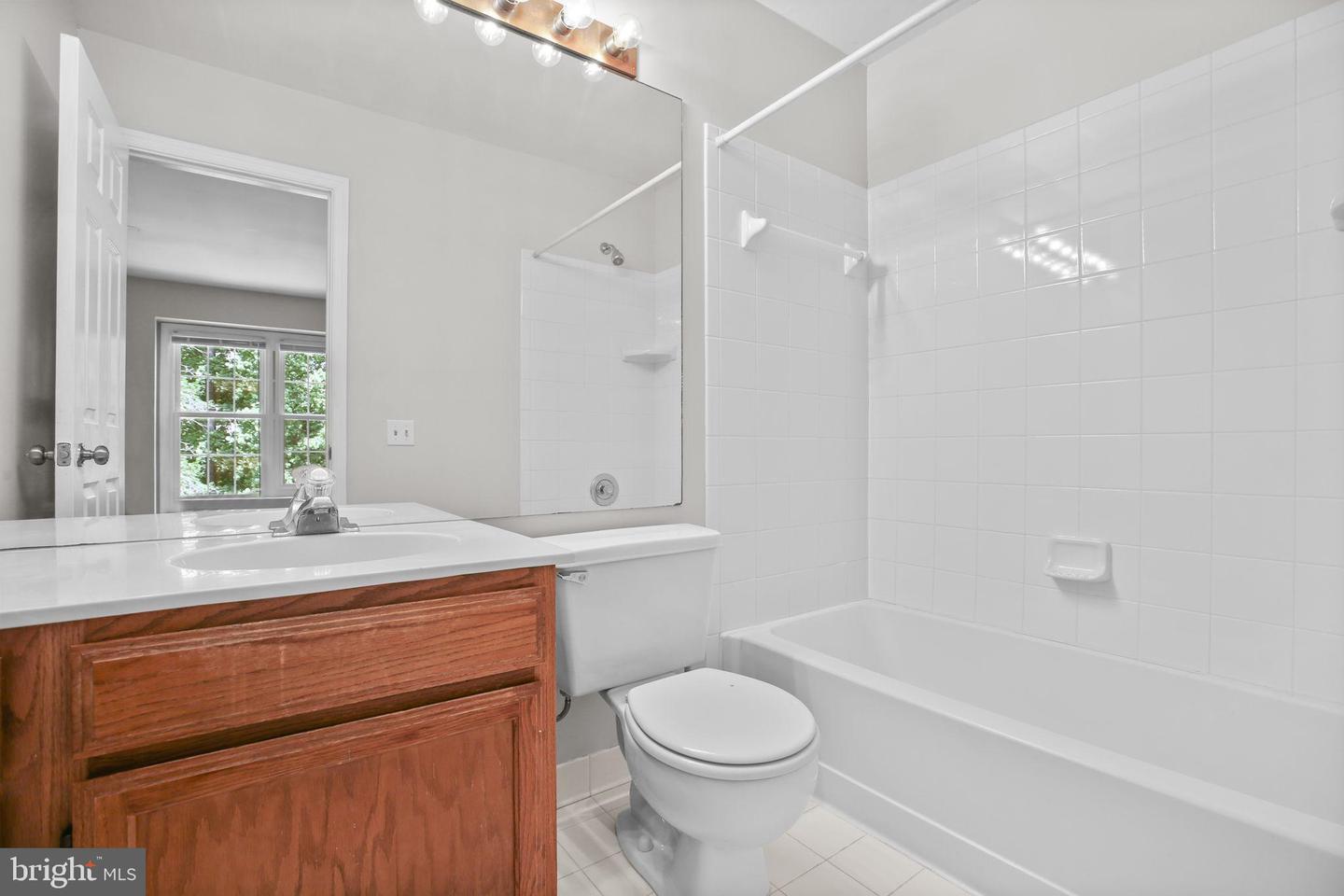 504 BATLEY CT, FREDERICKSBURG, Virginia 22406, 2 Bedrooms Bedrooms, 6 Rooms Rooms,3 BathroomsBathrooms,Residential,For sale,504 BATLEY CT,VAST2041916 MLS # VAST2041916