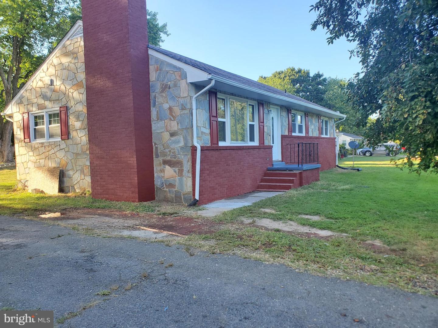 12504 GREENGATE RD, FREDERICKSBURG, Virginia 22407, 3 Bedrooms Bedrooms, ,2 BathroomsBathrooms,Residential,For sale,12504 GREENGATE RD,VASP2035566 MLS # VASP2035566