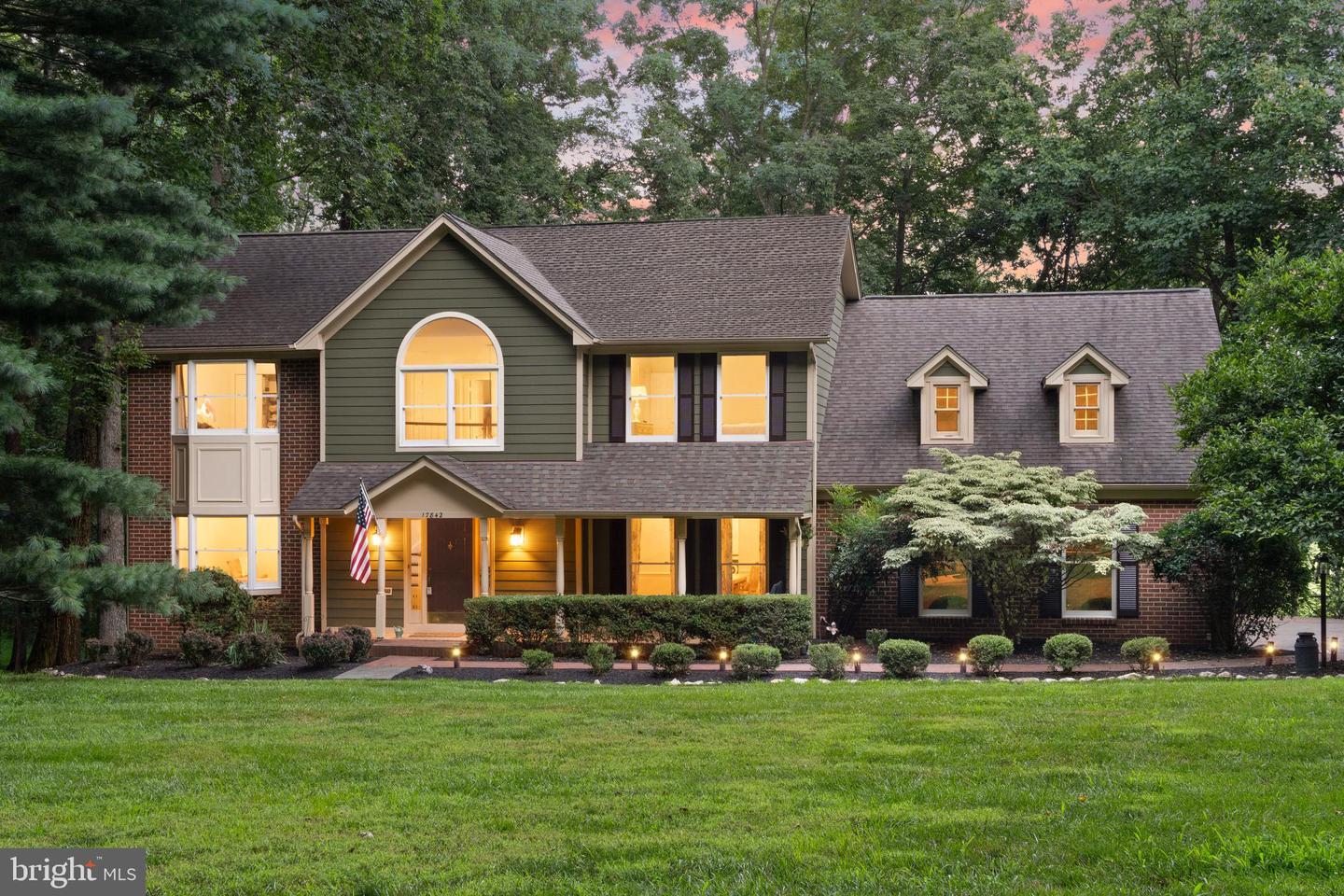 17842 OAKMONT WAY, PURCELLVILLE, Virginia 20132, 5 Bedrooms Bedrooms, ,3 BathroomsBathrooms,Residential,For sale,17842 OAKMONT WAY,VALO2104842 MLS # VALO2104842