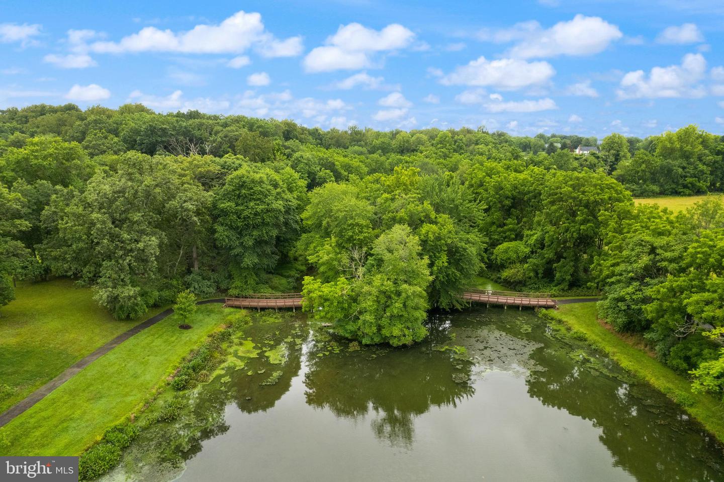 17842 OAKMONT WAY, PURCELLVILLE, Virginia 20132, 5 Bedrooms Bedrooms, ,3 BathroomsBathrooms,Residential,For sale,17842 OAKMONT WAY,VALO2104842 MLS # VALO2104842