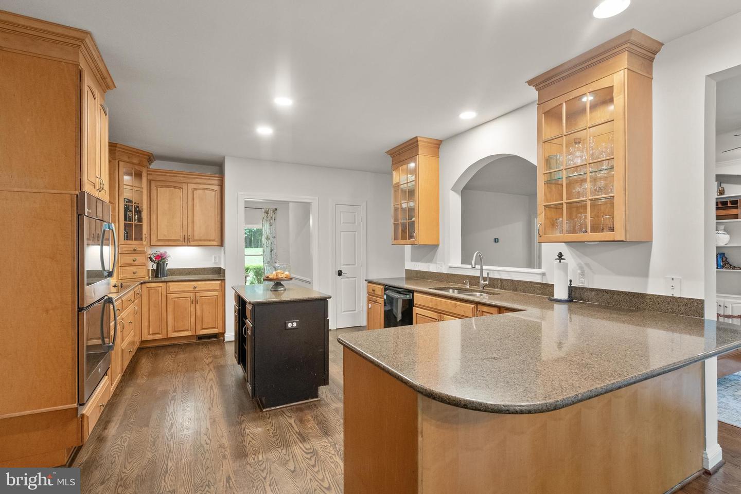 17842 OAKMONT WAY, PURCELLVILLE, Virginia 20132, 5 Bedrooms Bedrooms, ,3 BathroomsBathrooms,Residential,For sale,17842 OAKMONT WAY,VALO2104842 MLS # VALO2104842