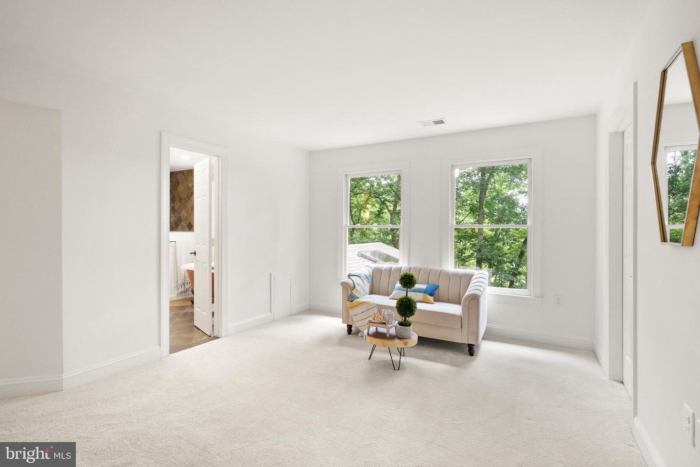 17842 OAKMONT WAY, PURCELLVILLE, Virginia 20132, 5 Bedrooms Bedrooms, ,3 BathroomsBathrooms,Residential,For sale,17842 OAKMONT WAY,VALO2104842 MLS # VALO2104842