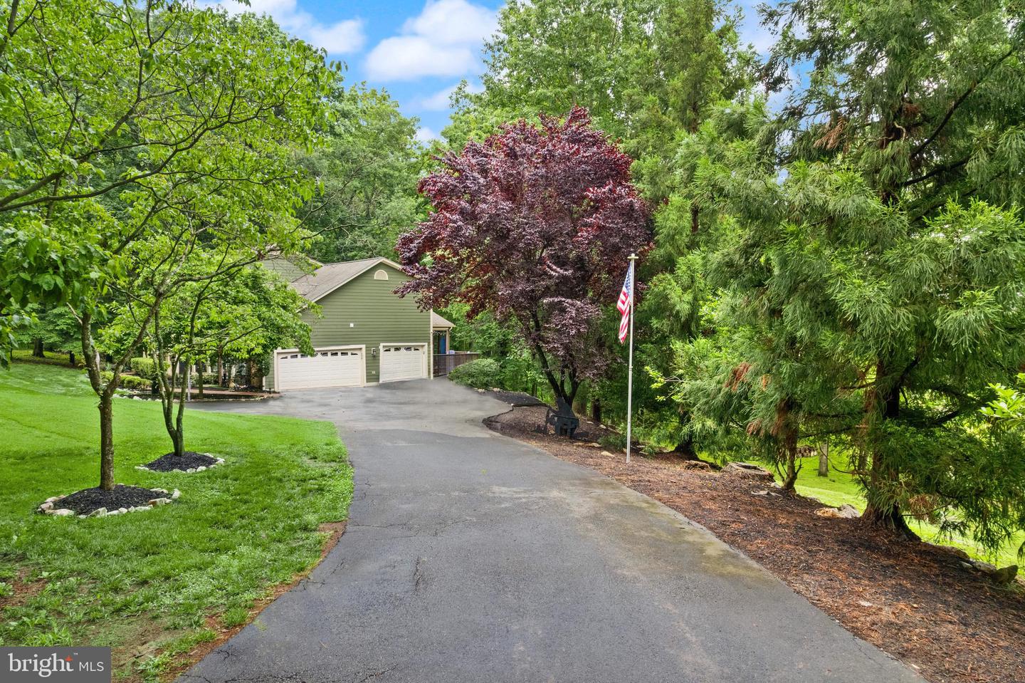 17842 OAKMONT WAY, PURCELLVILLE, Virginia 20132, 5 Bedrooms Bedrooms, ,3 BathroomsBathrooms,Residential,For sale,17842 OAKMONT WAY,VALO2104842 MLS # VALO2104842