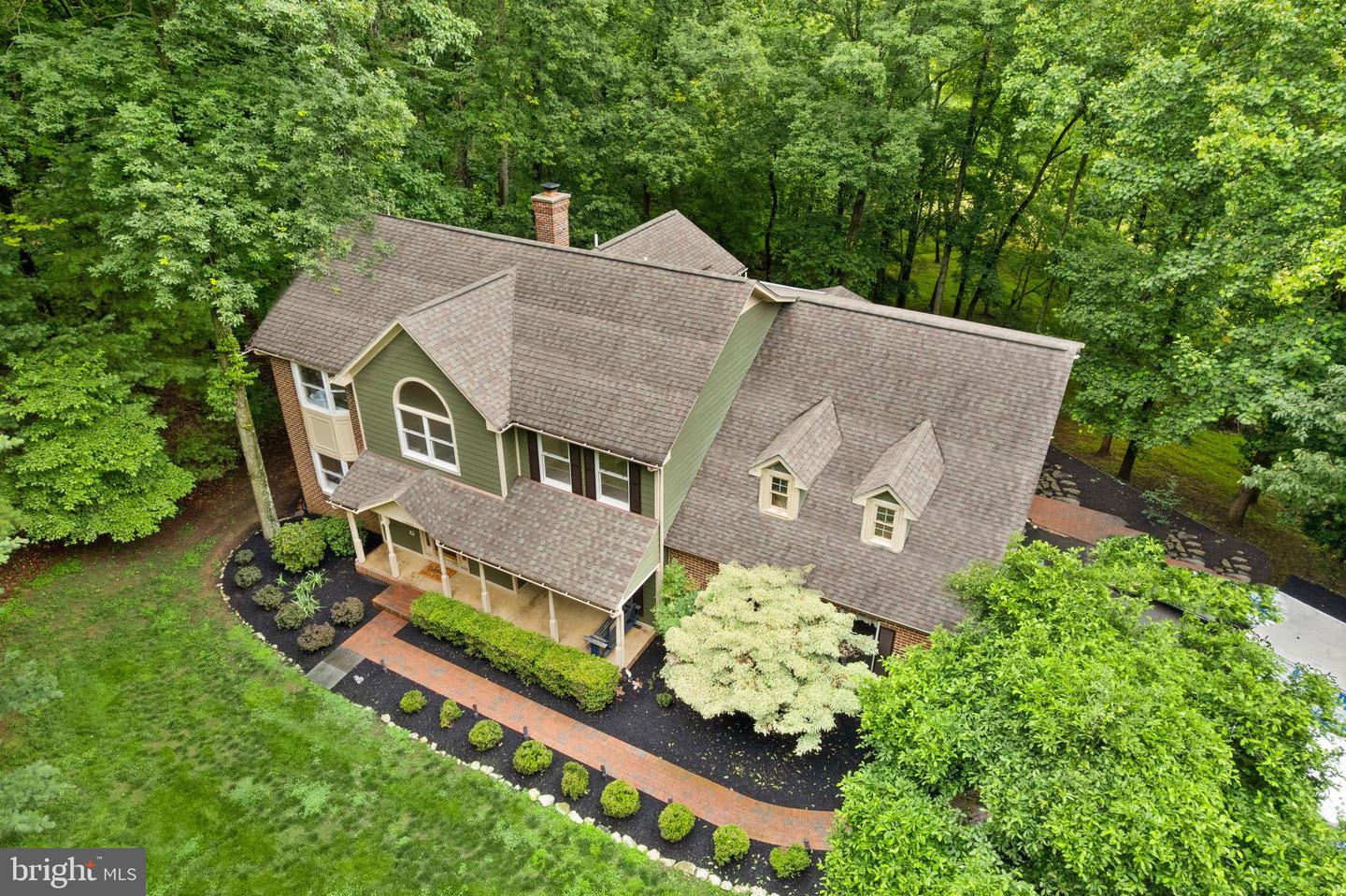 17842 OAKMONT WAY, PURCELLVILLE, Virginia 20132, 5 Bedrooms Bedrooms, ,3 BathroomsBathrooms,Residential,For sale,17842 OAKMONT WAY,VALO2104842 MLS # VALO2104842