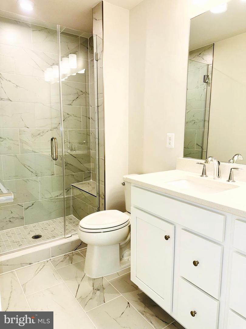 1165 HERNDON PARKWAY PKWY, HERNDON, Virginia 20170, 4 Bedrooms Bedrooms, ,3 BathroomsBathrooms,Residential,For sale,1165 HERNDON PARKWAY PKWY,VAFX2262096 MLS # VAFX2262096