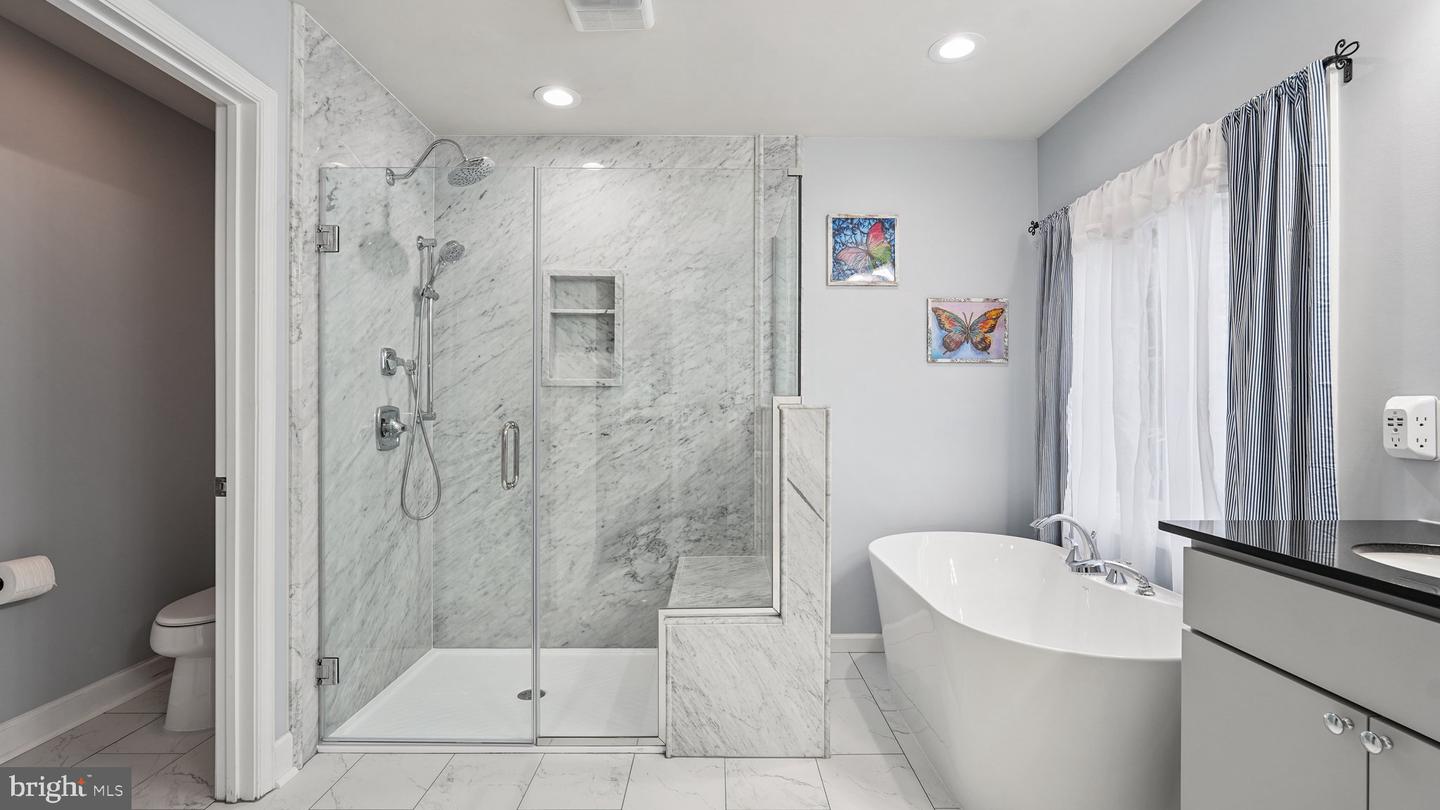 9400 RIM ROCK CT, MANASSAS, Virginia 20112, 4 Bedrooms Bedrooms, ,3 BathroomsBathrooms,Residential,For sale,9400 RIM ROCK CT,VAPW2101824 MLS # VAPW2101824