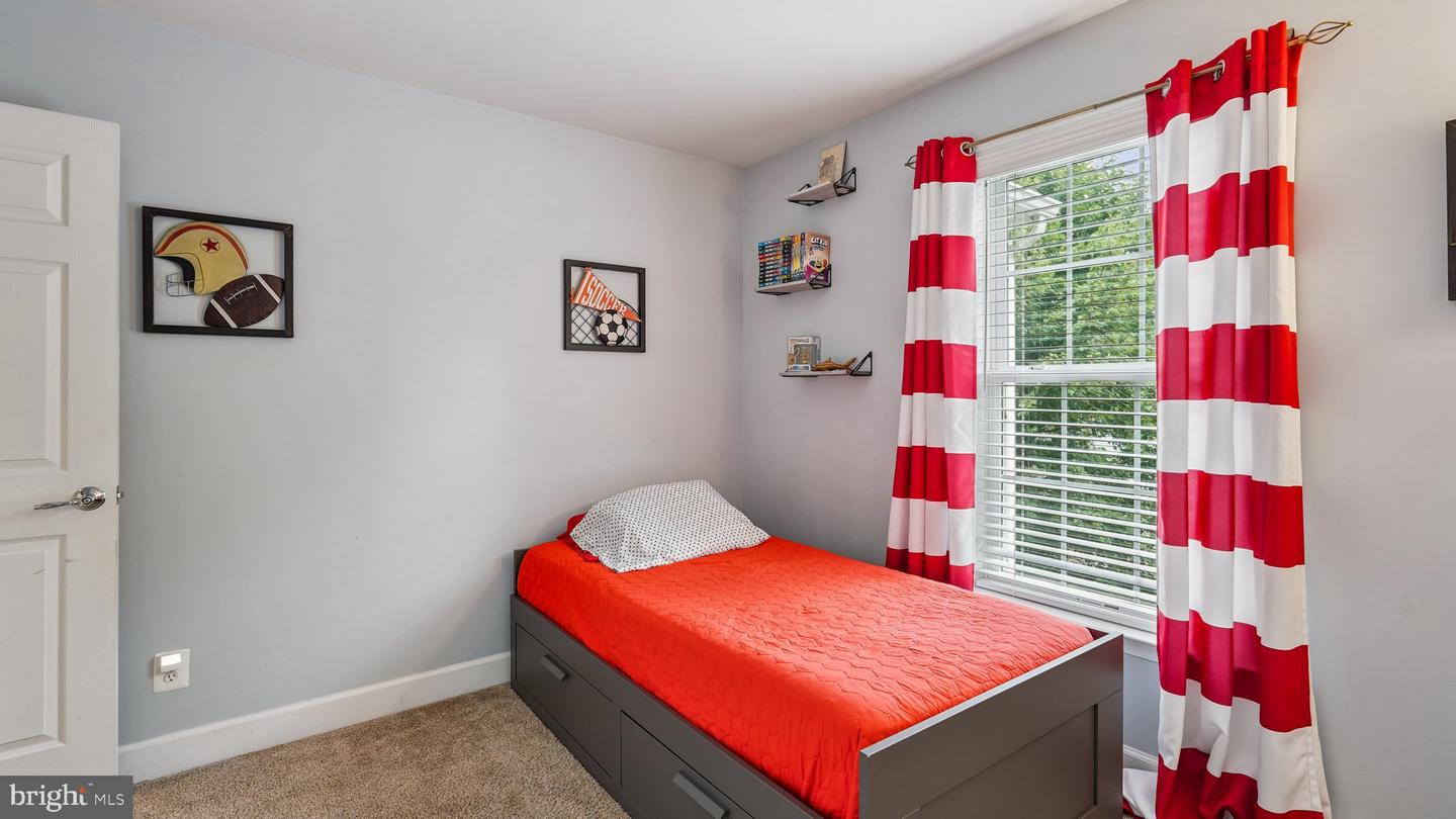9400 RIM ROCK CT, MANASSAS, Virginia 20112, 4 Bedrooms Bedrooms, ,3 BathroomsBathrooms,Residential,For sale,9400 RIM ROCK CT,VAPW2101824 MLS # VAPW2101824