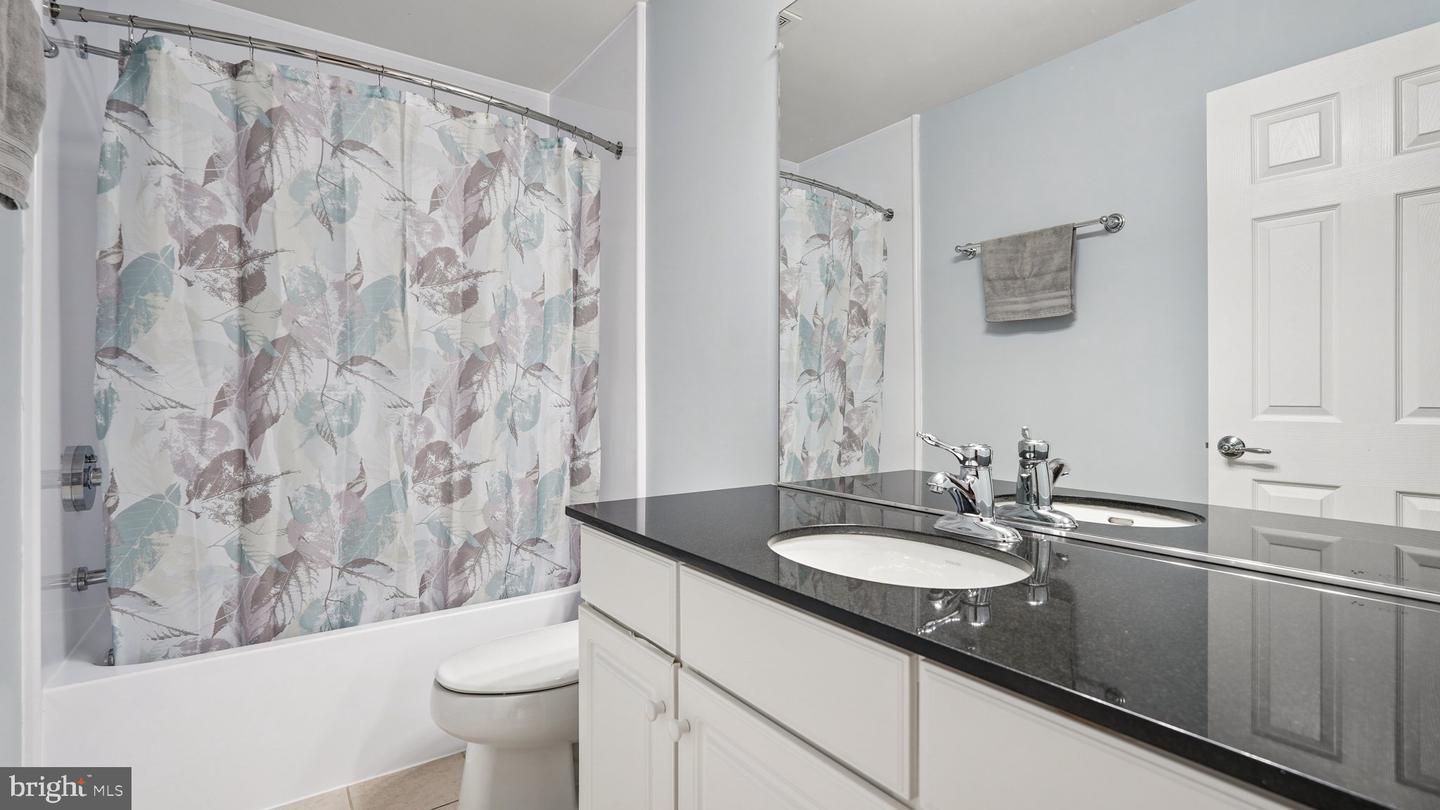 9400 RIM ROCK CT, MANASSAS, Virginia 20112, 4 Bedrooms Bedrooms, ,3 BathroomsBathrooms,Residential,For sale,9400 RIM ROCK CT,VAPW2101824 MLS # VAPW2101824
