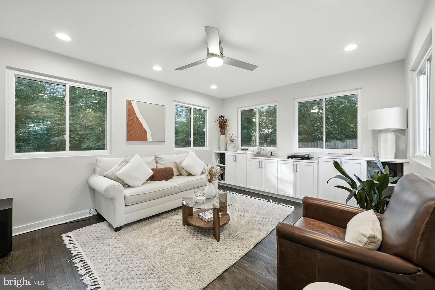 7312 BRAD ST, FALLS CHURCH, Virginia 22042, 4 Bedrooms Bedrooms, ,2 BathroomsBathrooms,Residential,For sale,7312 BRAD ST,VAFX2262366 MLS # VAFX2262366