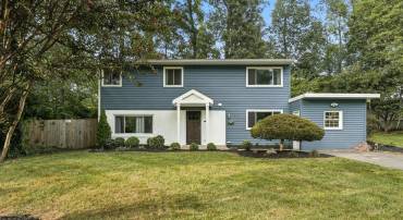 7312 BRAD ST, FALLS CHURCH, Virginia 22042, 4 Bedrooms Bedrooms, ,2 BathroomsBathrooms,Residential,For sale,7312 BRAD ST,VAFX2262366 MLS # VAFX2262366