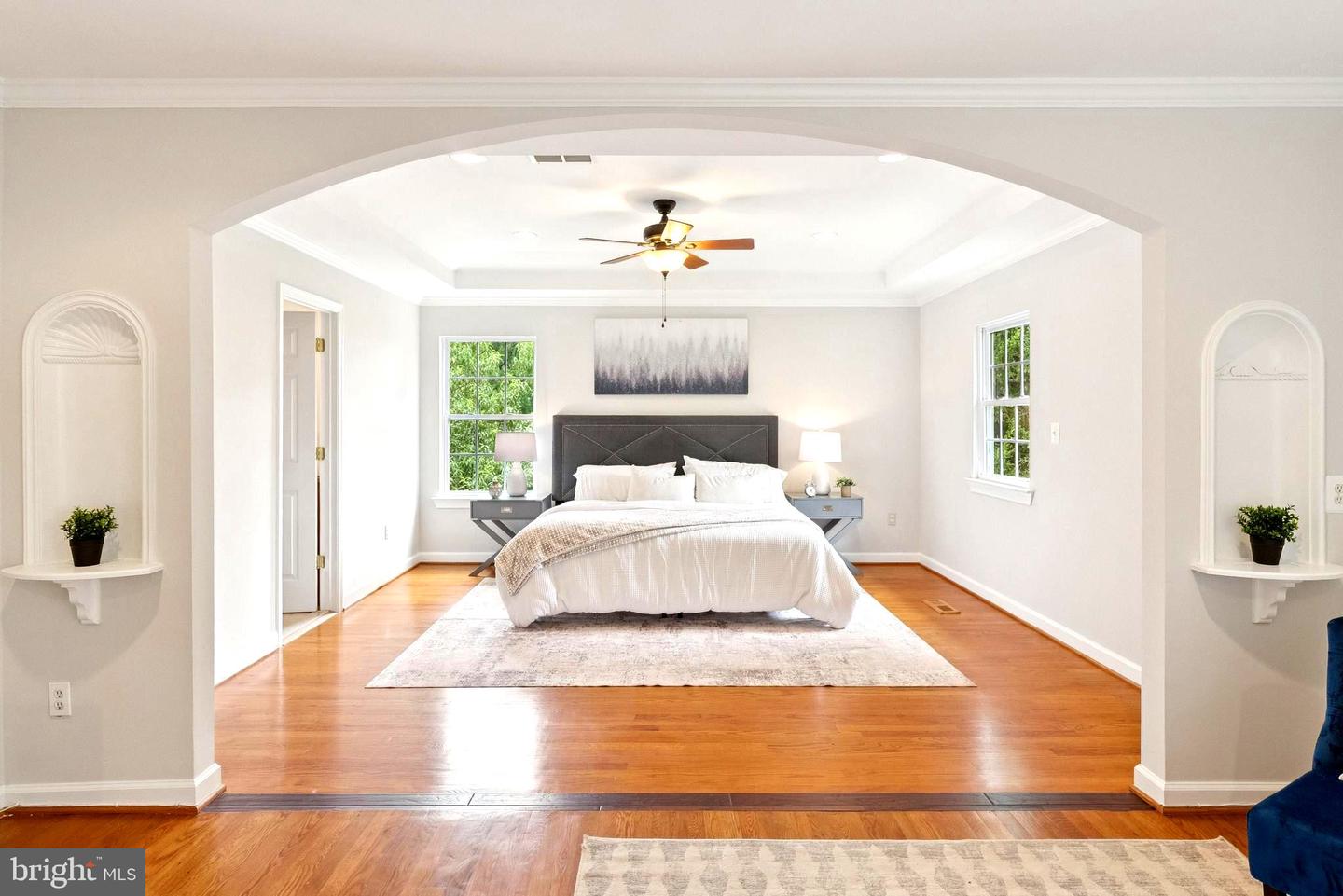 1940 POWHATAN ST, FALLS CHURCH, Virginia 22043, 6 Bedrooms Bedrooms, ,4 BathroomsBathrooms,Residential,For sale,1940 POWHATAN ST,VAFX2262400 MLS # VAFX2262400