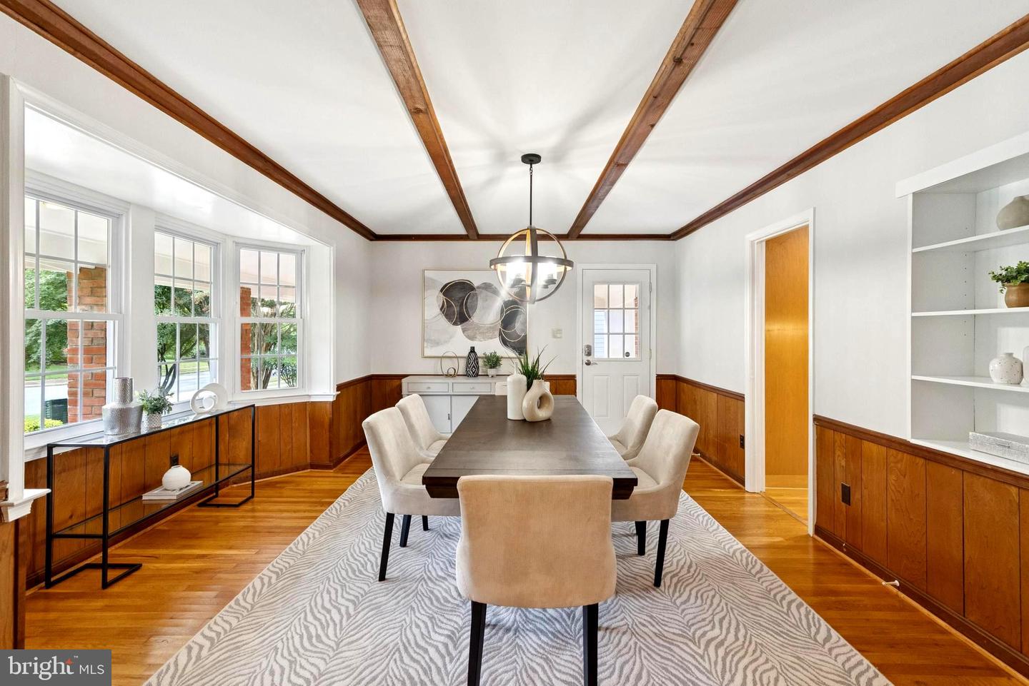 1940 POWHATAN ST, FALLS CHURCH, Virginia 22043, 6 Bedrooms Bedrooms, ,4 BathroomsBathrooms,Residential,For sale,1940 POWHATAN ST,VAFX2262400 MLS # VAFX2262400