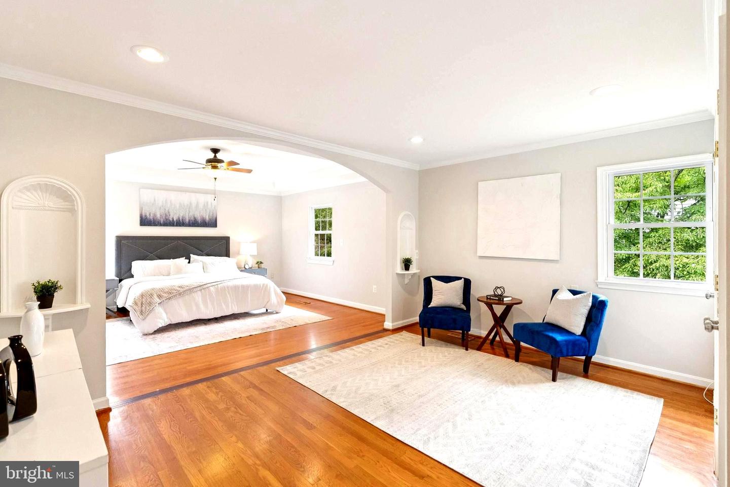 1940 POWHATAN ST, FALLS CHURCH, Virginia 22043, 6 Bedrooms Bedrooms, ,4 BathroomsBathrooms,Residential,For sale,1940 POWHATAN ST,VAFX2262400 MLS # VAFX2262400
