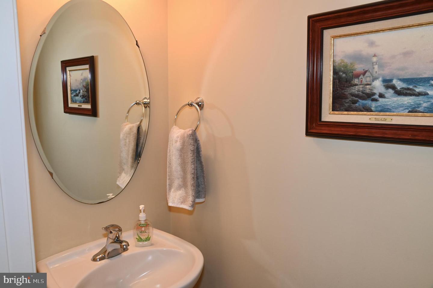 6721 HOLLY FARM LN, WARRENTON, Virginia 20187, 3 Bedrooms Bedrooms, ,3 BathroomsBathrooms,Residential,For sale,6721 HOLLY FARM LN,VAFQ2017994 MLS # VAFQ2017994