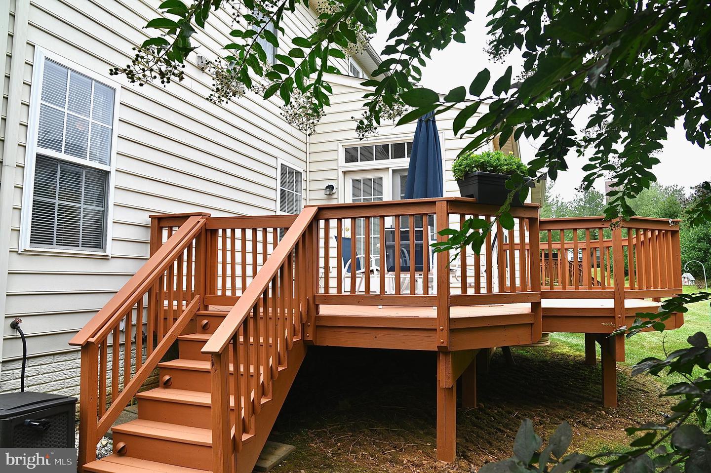6721 HOLLY FARM LN, WARRENTON, Virginia 20187, 3 Bedrooms Bedrooms, ,3 BathroomsBathrooms,Residential,For sale,6721 HOLLY FARM LN,VAFQ2017994 MLS # VAFQ2017994