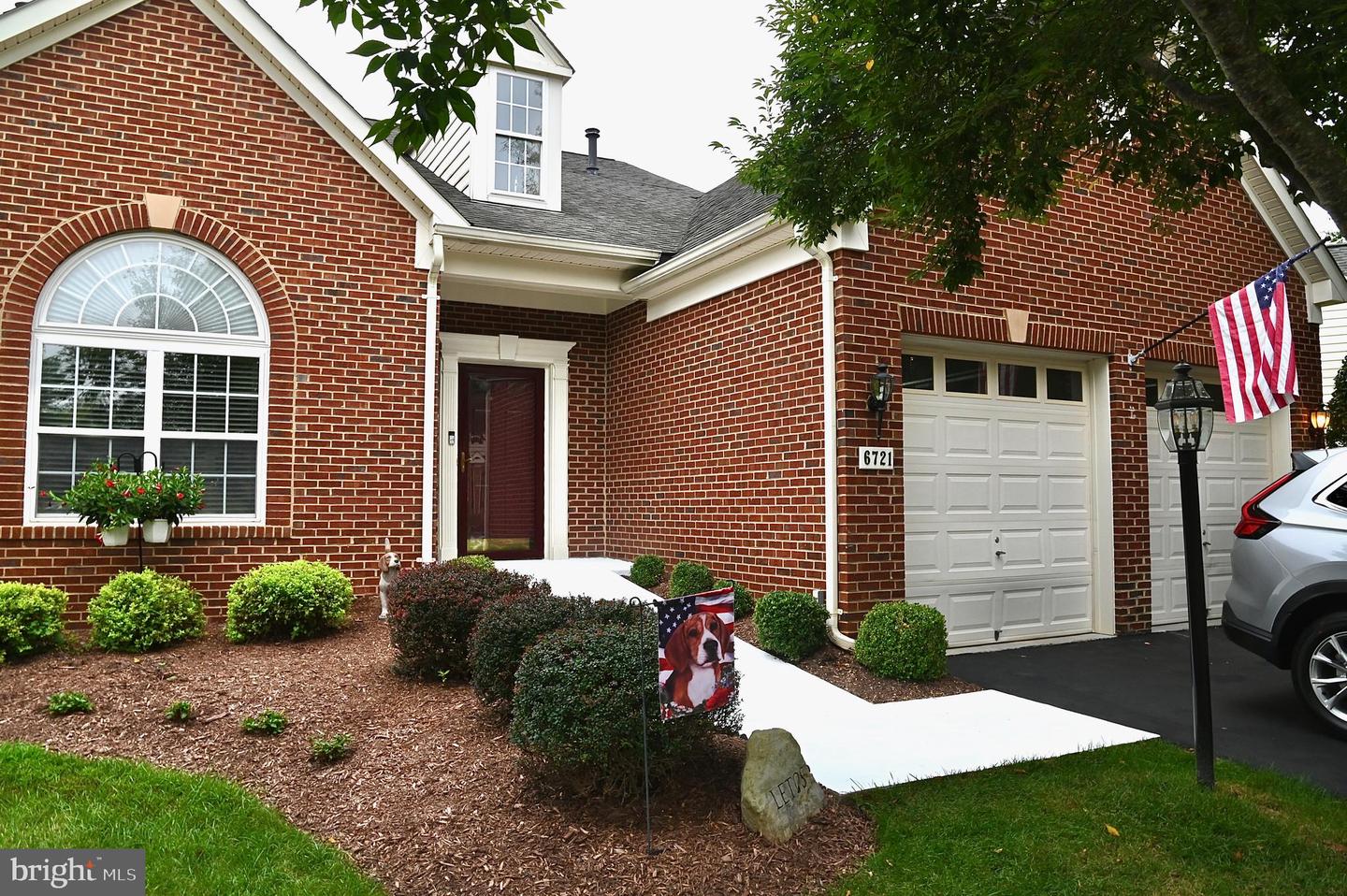 6721 HOLLY FARM LN, WARRENTON, Virginia 20187, 3 Bedrooms Bedrooms, ,3 BathroomsBathrooms,Residential,For sale,6721 HOLLY FARM LN,VAFQ2017994 MLS # VAFQ2017994