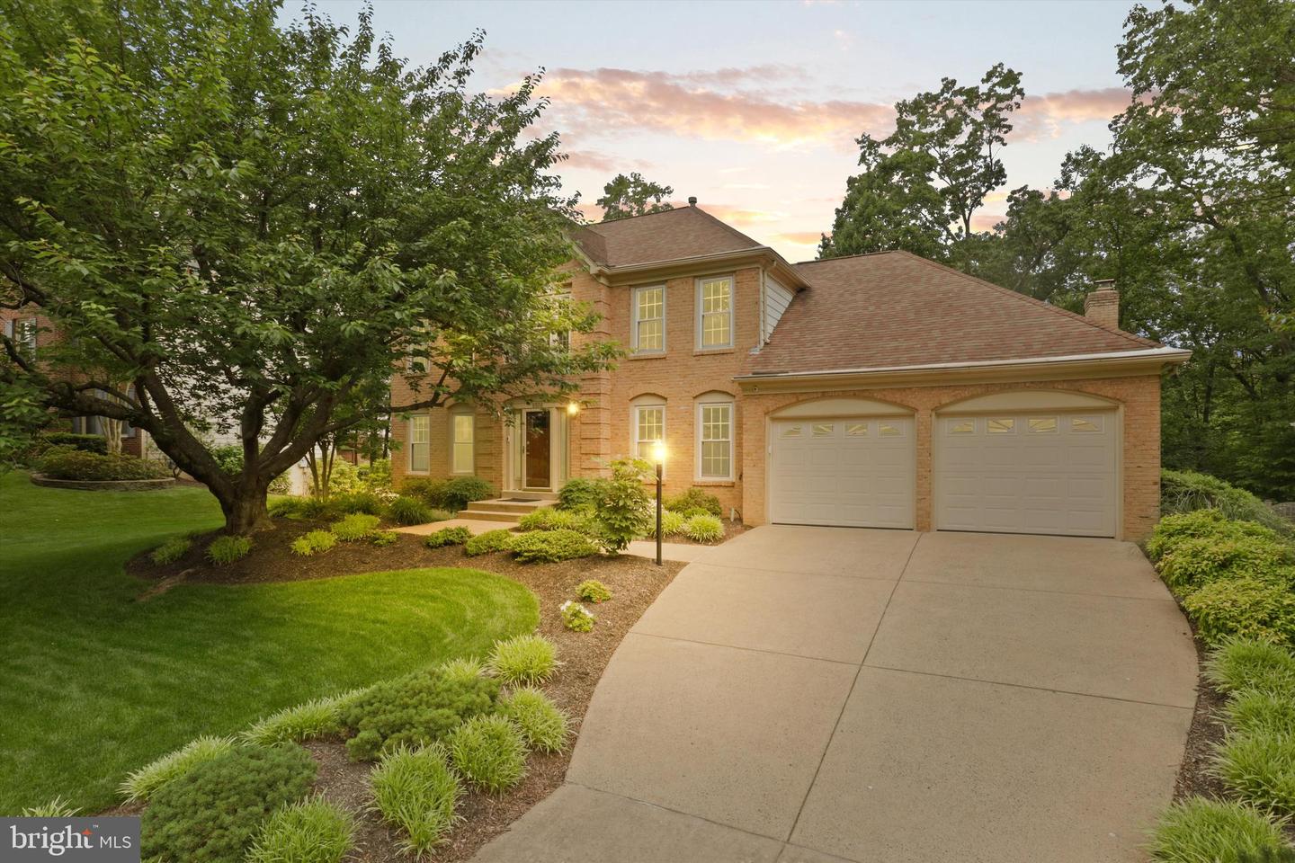 6906 TRILLIUM LN, SPRINGFIELD, Virginia 22152, 4 Bedrooms Bedrooms, ,3 BathroomsBathrooms,Residential,For sale,6906 TRILLIUM LN,VAFX2262492 MLS # VAFX2262492