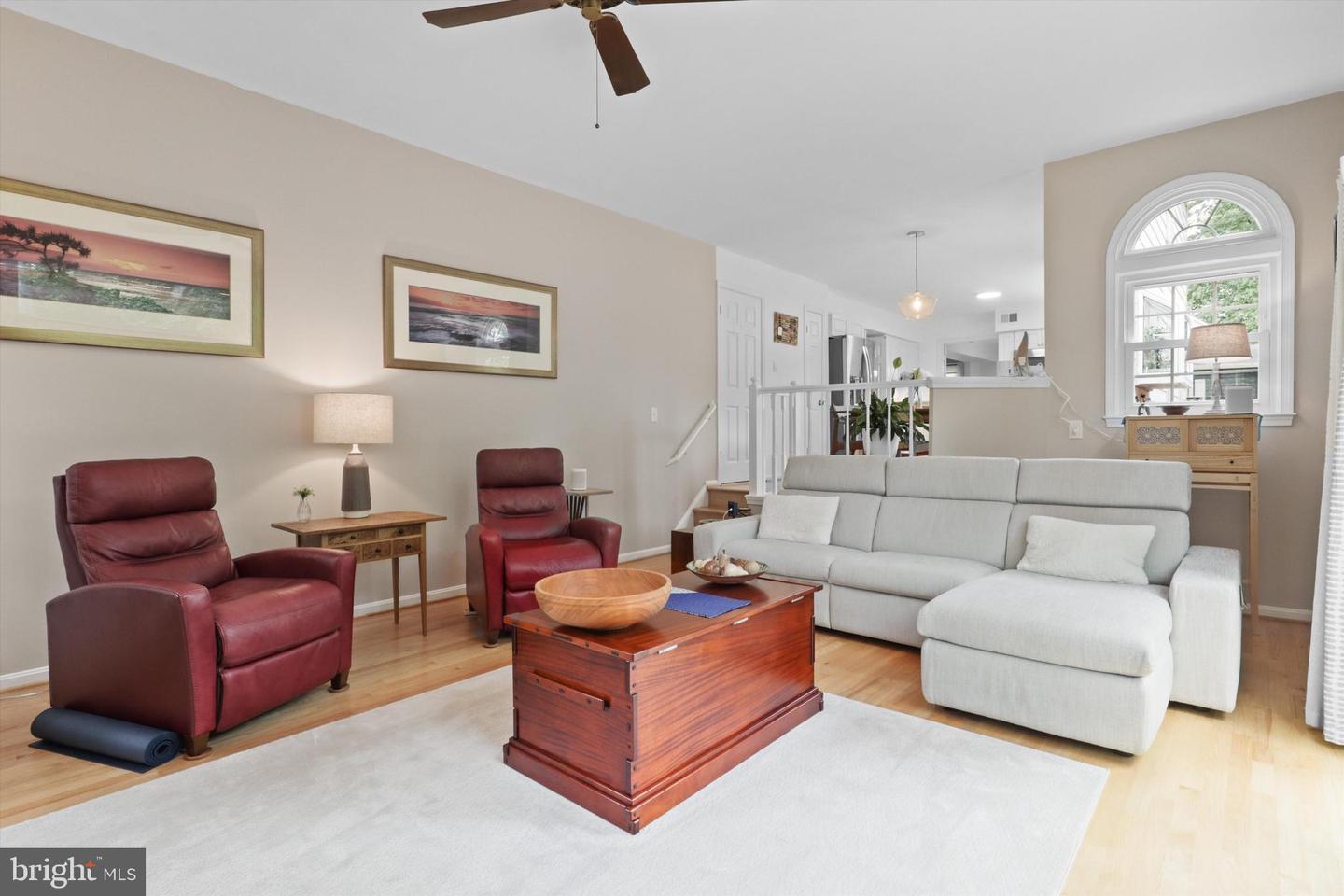 6906 TRILLIUM LN, SPRINGFIELD, Virginia 22152, 4 Bedrooms Bedrooms, ,3 BathroomsBathrooms,Residential,For sale,6906 TRILLIUM LN,VAFX2262492 MLS # VAFX2262492
