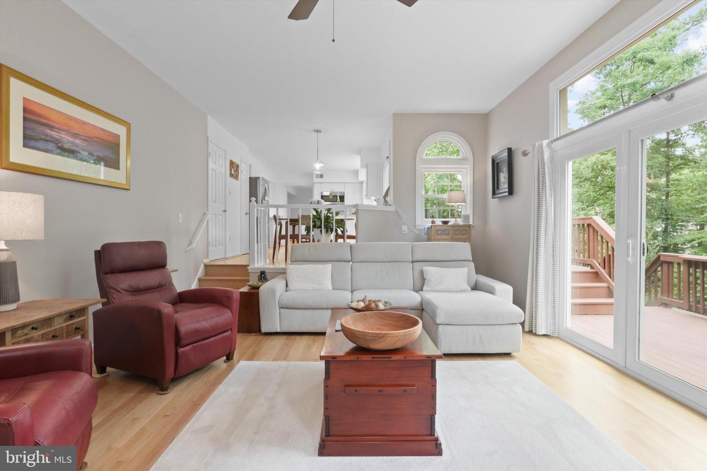 6906 TRILLIUM LN, SPRINGFIELD, Virginia 22152, 4 Bedrooms Bedrooms, ,3 BathroomsBathrooms,Residential,For sale,6906 TRILLIUM LN,VAFX2262492 MLS # VAFX2262492