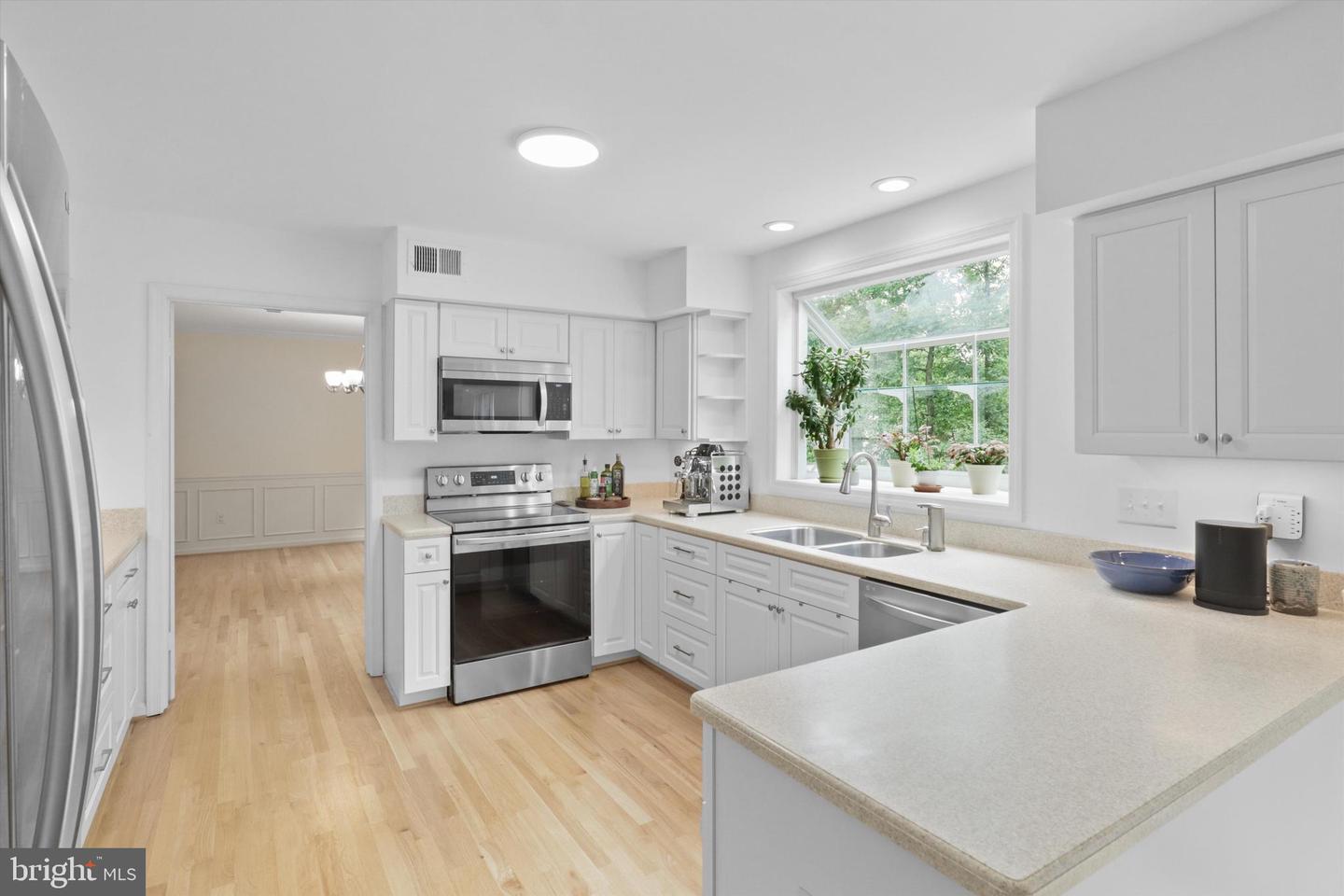 6906 TRILLIUM LN, SPRINGFIELD, Virginia 22152, 4 Bedrooms Bedrooms, ,3 BathroomsBathrooms,Residential,For sale,6906 TRILLIUM LN,VAFX2262492 MLS # VAFX2262492