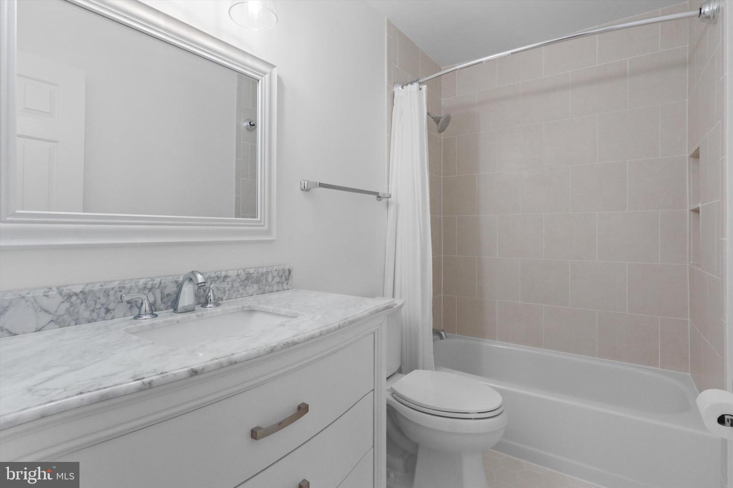 6906 TRILLIUM LN, SPRINGFIELD, Virginia 22152, 4 Bedrooms Bedrooms, ,3 BathroomsBathrooms,Residential,For sale,6906 TRILLIUM LN,VAFX2262492 MLS # VAFX2262492
