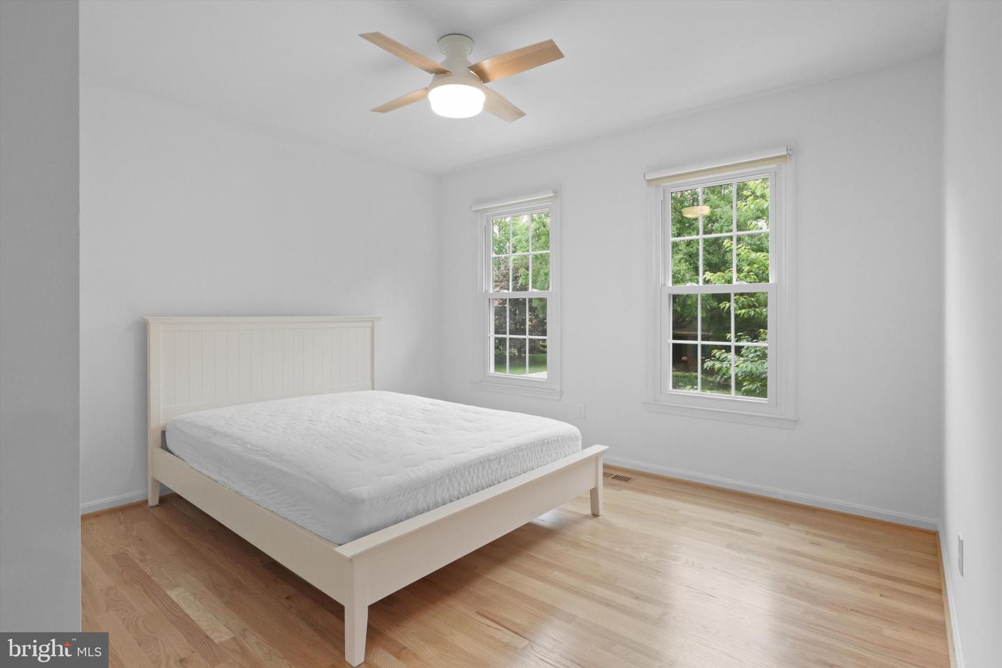 6906 TRILLIUM LN, SPRINGFIELD, Virginia 22152, 4 Bedrooms Bedrooms, ,3 BathroomsBathrooms,Residential,For sale,6906 TRILLIUM LN,VAFX2262492 MLS # VAFX2262492