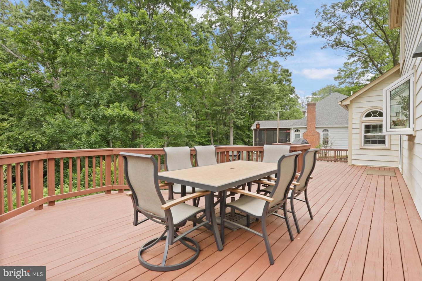 6906 TRILLIUM LN, SPRINGFIELD, Virginia 22152, 4 Bedrooms Bedrooms, ,3 BathroomsBathrooms,Residential,For sale,6906 TRILLIUM LN,VAFX2262492 MLS # VAFX2262492