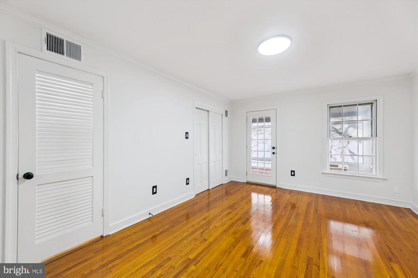 2420 I ST NW, WASHINGTON, District Of Columbia 20037, 3 Bedrooms Bedrooms, ,4 BathroomsBathrooms,Residential,For sale,2420 I ST NW,DCDC2216096 MLS # DCDC2216096