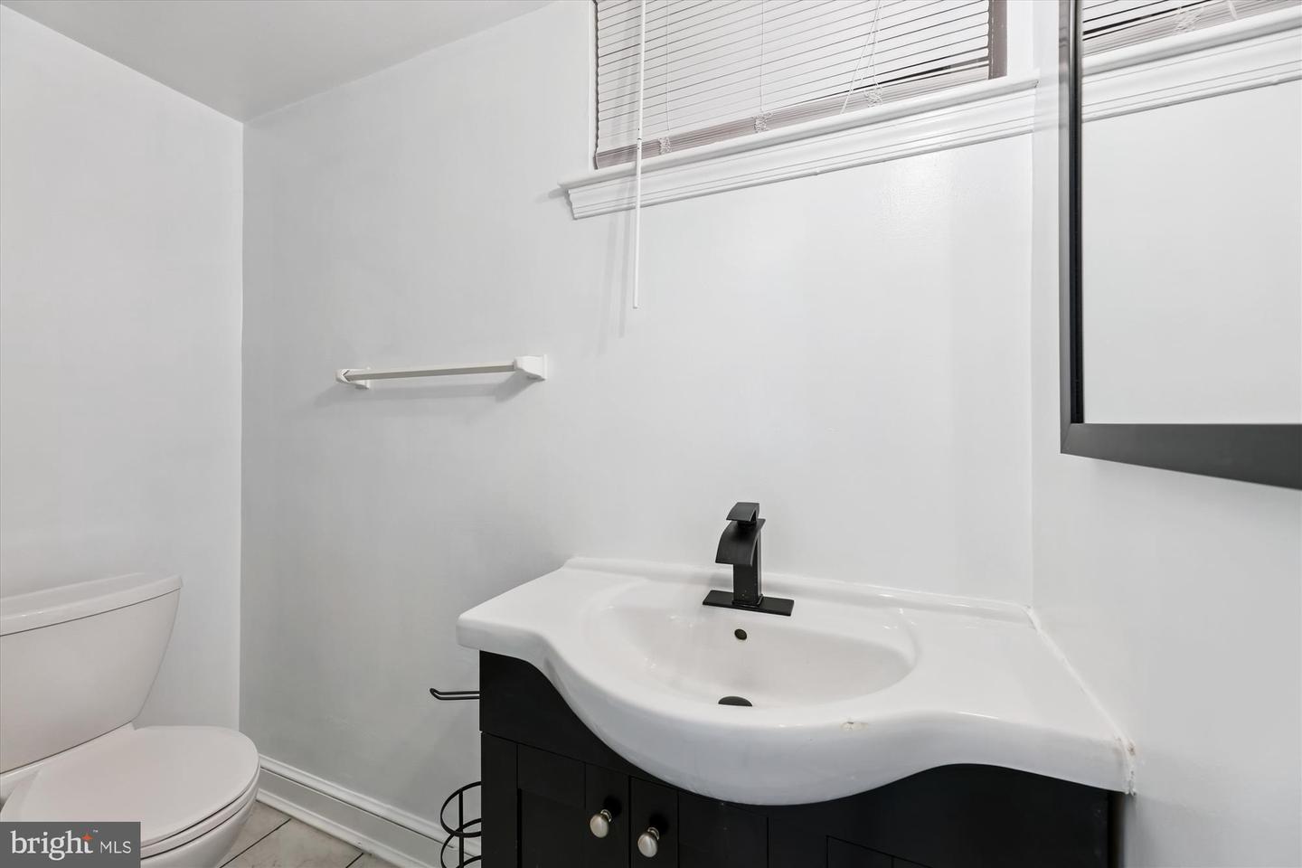 2420 I ST NW, WASHINGTON, District Of Columbia 20037, 3 Bedrooms Bedrooms, ,4 BathroomsBathrooms,Residential,For sale,2420 I ST NW,DCDC2216096 MLS # DCDC2216096