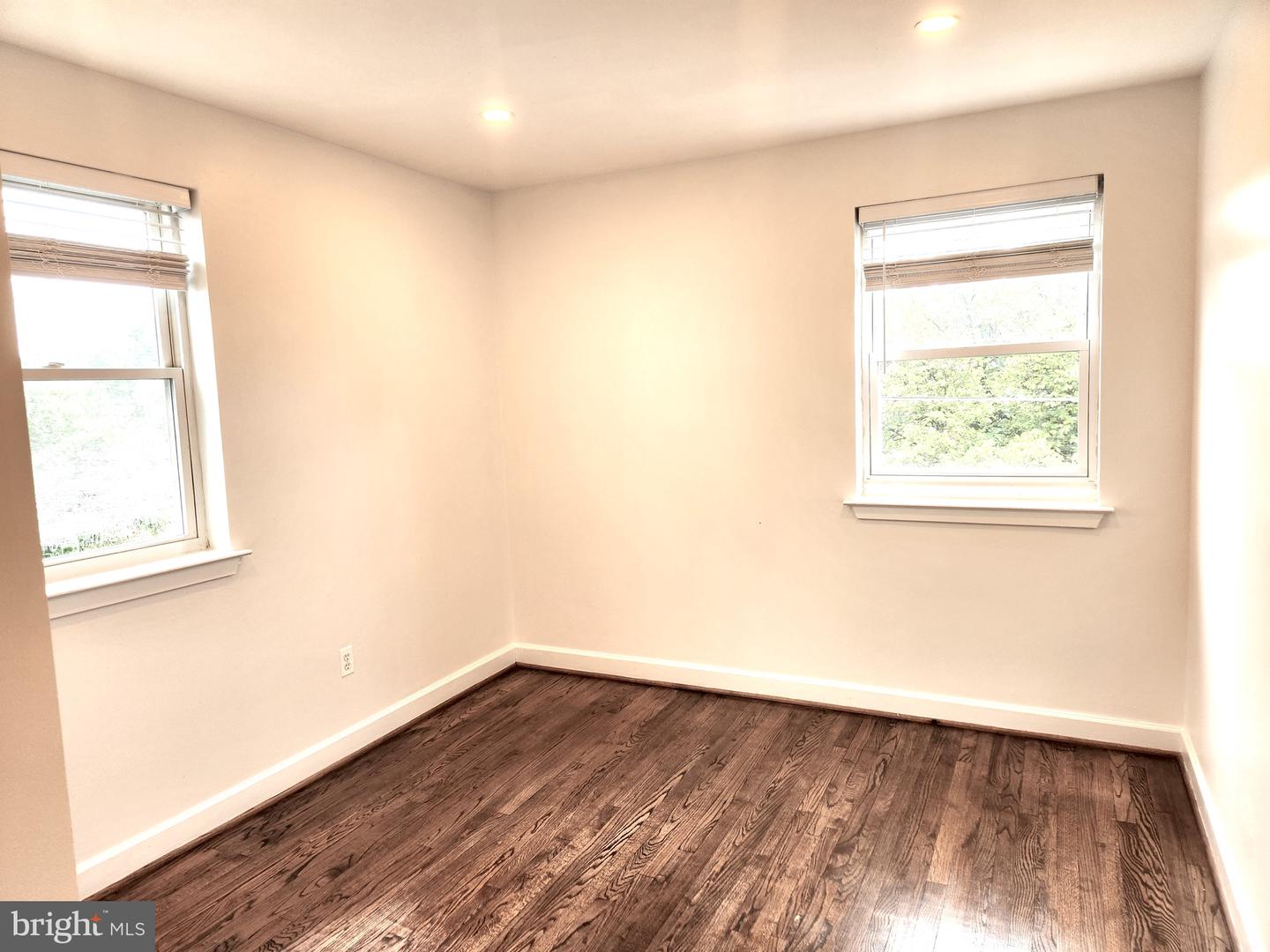 742 BRANDYWINE ST SE #201, WASHINGTON, District Of Columbia 20032, 2 Bedrooms Bedrooms, ,1 BathroomBathrooms,Residential,For sale,742 BRANDYWINE ST SE #201,DCDC2216120 MLS # DCDC2216120