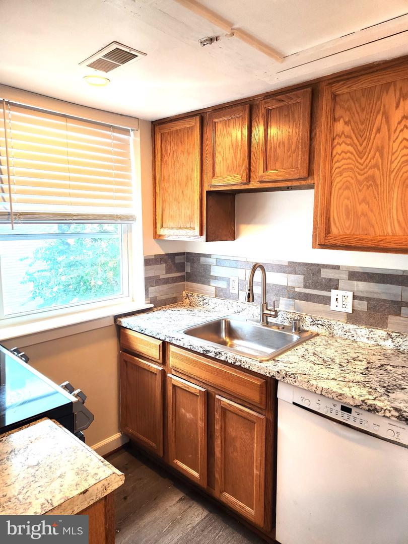 742 BRANDYWINE ST SE #201, WASHINGTON, District Of Columbia 20032, 2 Bedrooms Bedrooms, ,1 BathroomBathrooms,Residential,For sale,742 BRANDYWINE ST SE #201,DCDC2216120 MLS # DCDC2216120