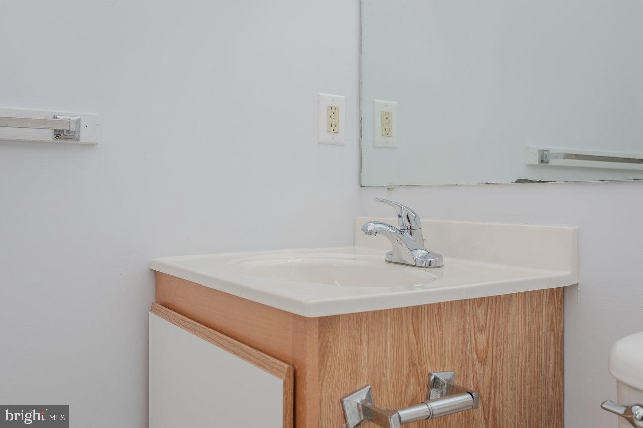 510 DAVIS MILLS DR #202, HARRISONBURG, Virginia 22801, 4 Bedrooms Bedrooms, ,4 BathroomsBathrooms,Residential,For sale,510 DAVIS MILLS DR #202,VAHC2000466 MLS # VAHC2000466