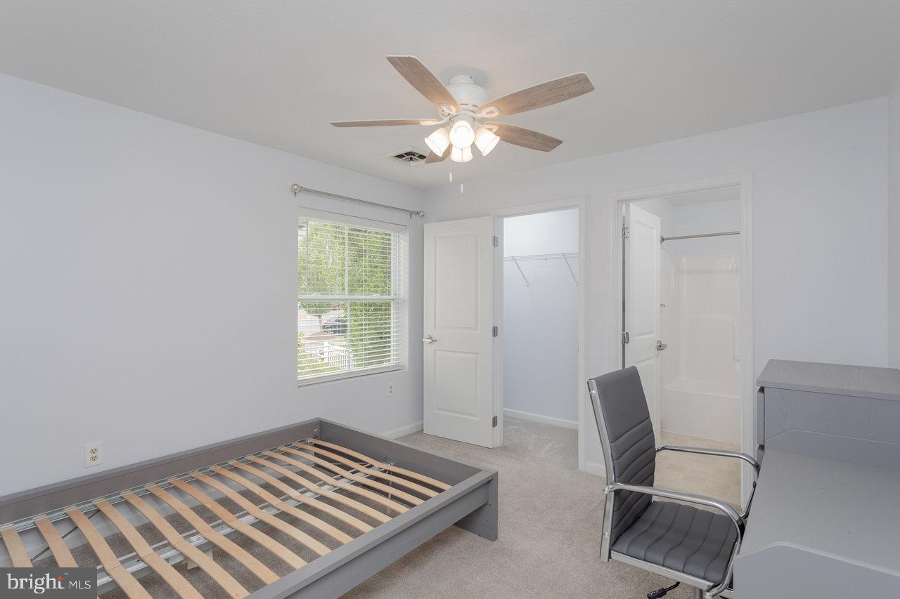 510 DAVIS MILLS DR #202, HARRISONBURG, Virginia 22801, 4 Bedrooms Bedrooms, ,4 BathroomsBathrooms,Residential,For sale,510 DAVIS MILLS DR #202,VAHC2000466 MLS # VAHC2000466