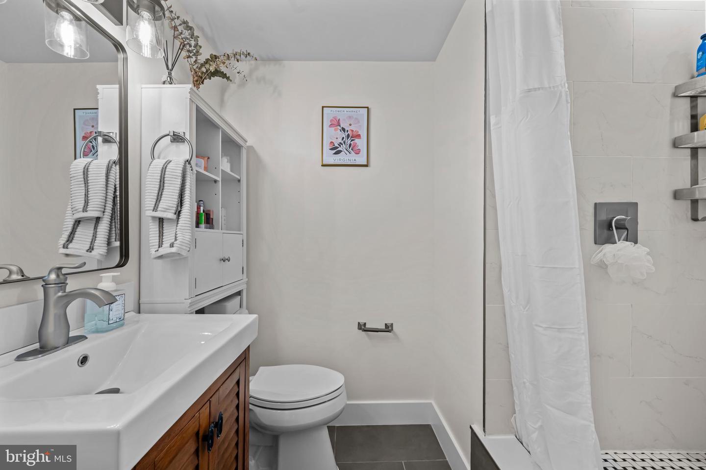 3224 ADAMS CT, FAIRFAX, Virginia 22030, 4 Bedrooms Bedrooms, ,3 BathroomsBathrooms,Residential,For sale,3224 ADAMS CT,VAFC2006838 MLS # VAFC2006838