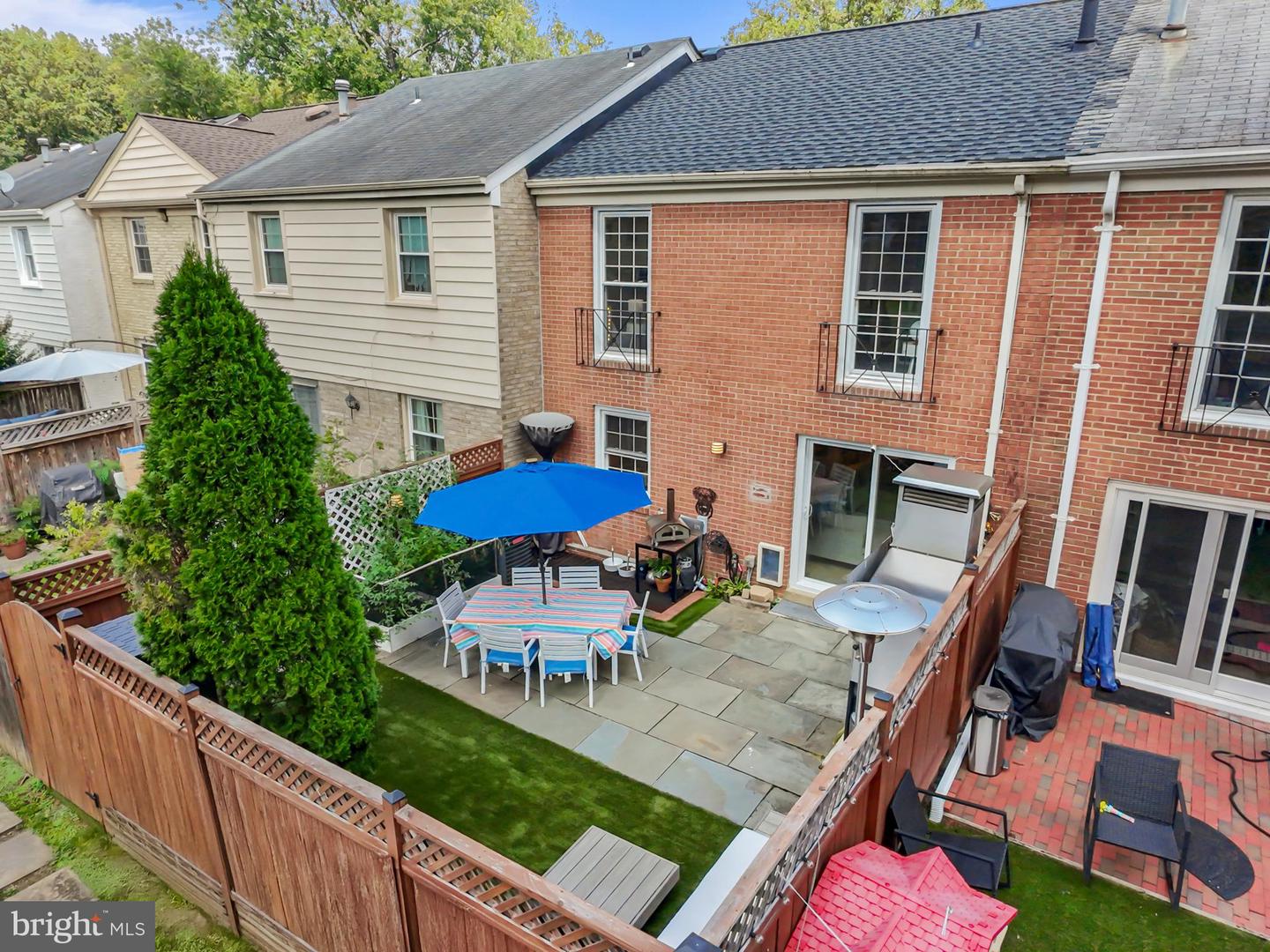 3224 ADAMS CT, FAIRFAX, Virginia 22030, 4 Bedrooms Bedrooms, ,3 BathroomsBathrooms,Residential,For sale,3224 ADAMS CT,VAFC2006838 MLS # VAFC2006838