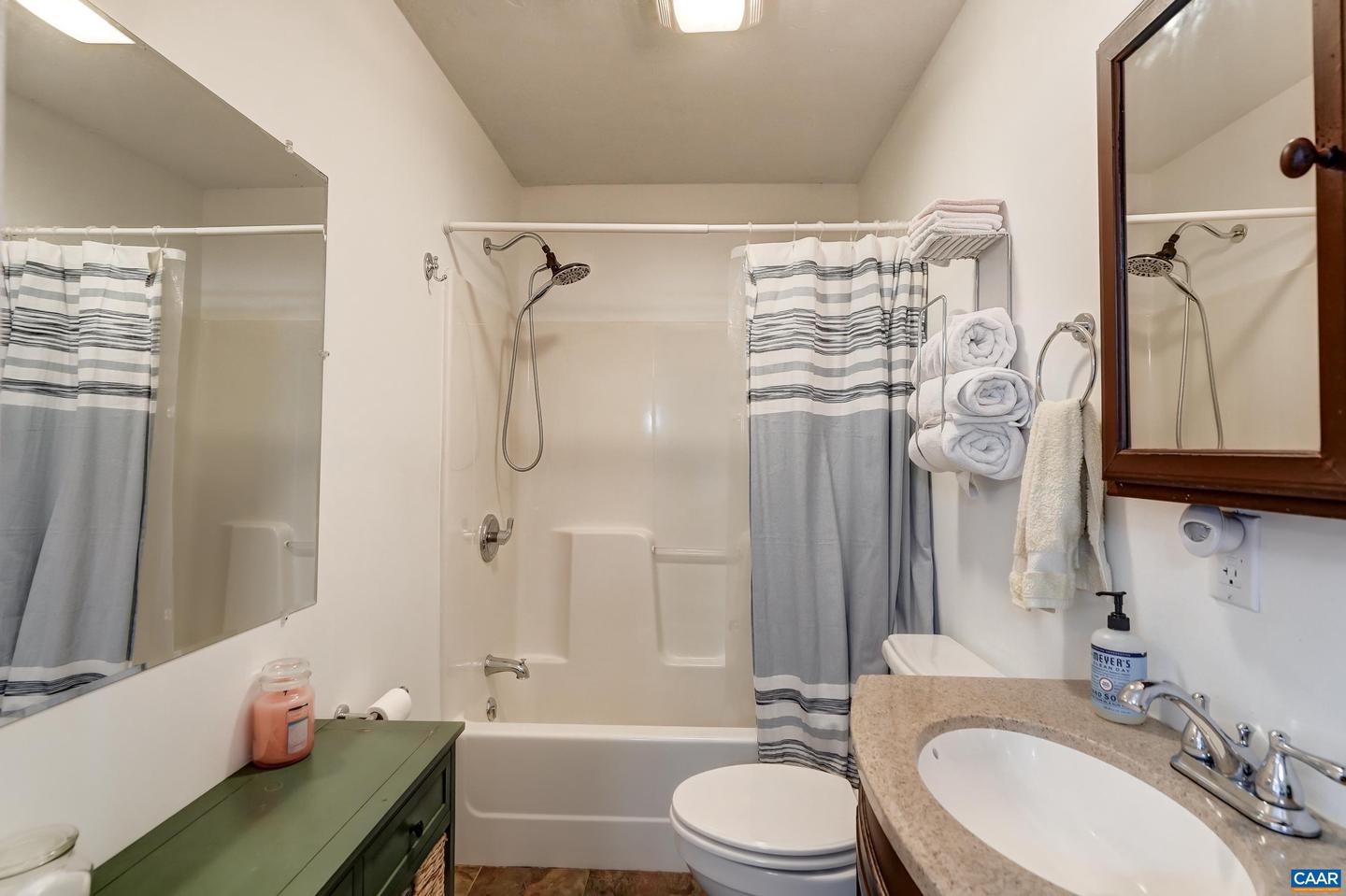 2019 BYBEE RD, LOUISA, Virginia 23093, 3 Bedrooms Bedrooms, ,2 BathroomsBathrooms,Residential,For sale,2019 BYBEE RD,668082 MLS # 668082
