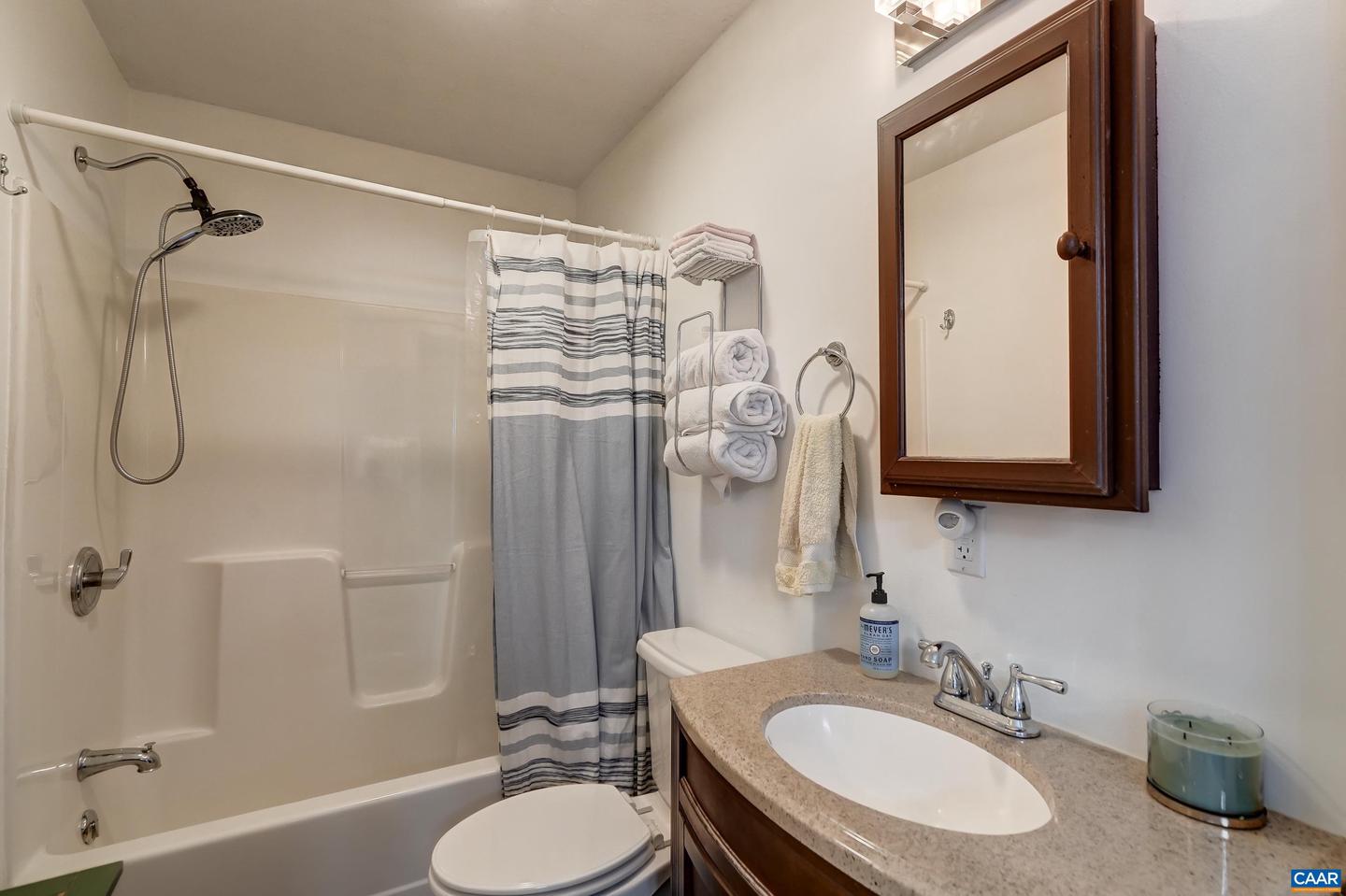 2019 BYBEE RD, LOUISA, Virginia 23093, 3 Bedrooms Bedrooms, ,2 BathroomsBathrooms,Residential,For sale,2019 BYBEE RD,668082 MLS # 668082