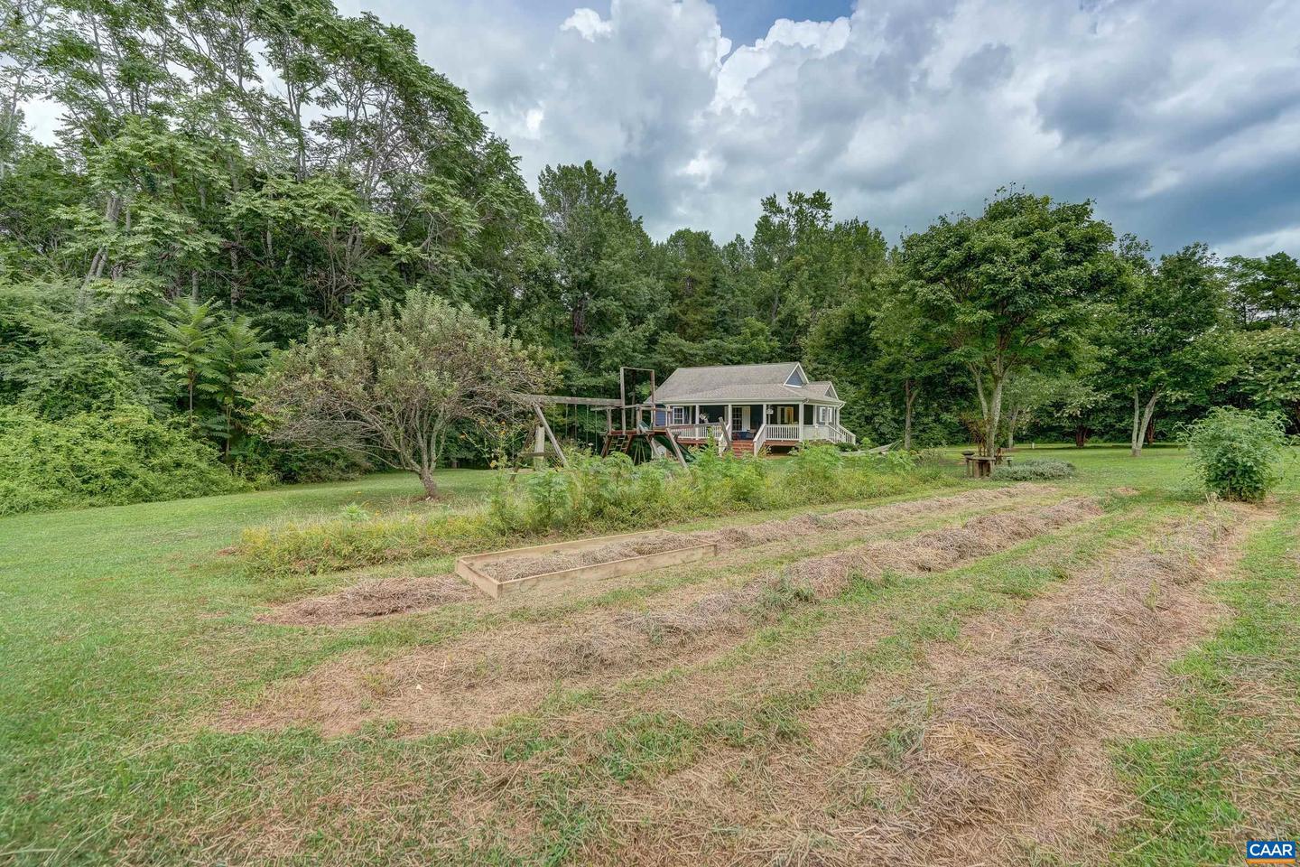 2019 BYBEE RD, LOUISA, Virginia 23093, 3 Bedrooms Bedrooms, ,2 BathroomsBathrooms,Residential,For sale,2019 BYBEE RD,668082 MLS # 668082