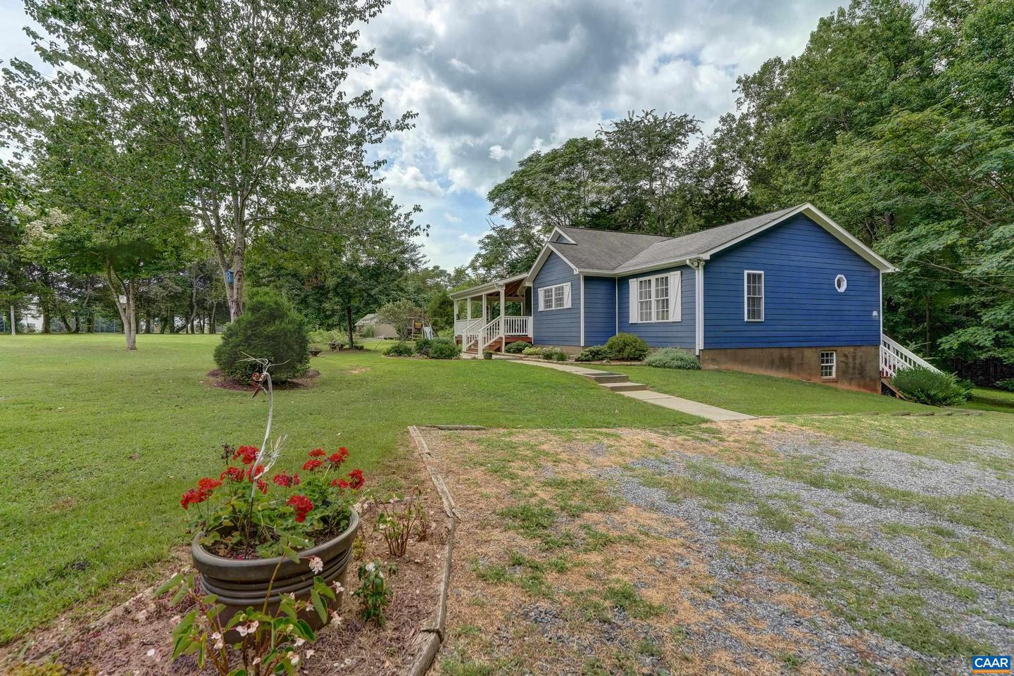 2019 BYBEE RD, LOUISA, Virginia 23093, 3 Bedrooms Bedrooms, ,2 BathroomsBathrooms,Residential,For sale,2019 BYBEE RD,668082 MLS # 668082