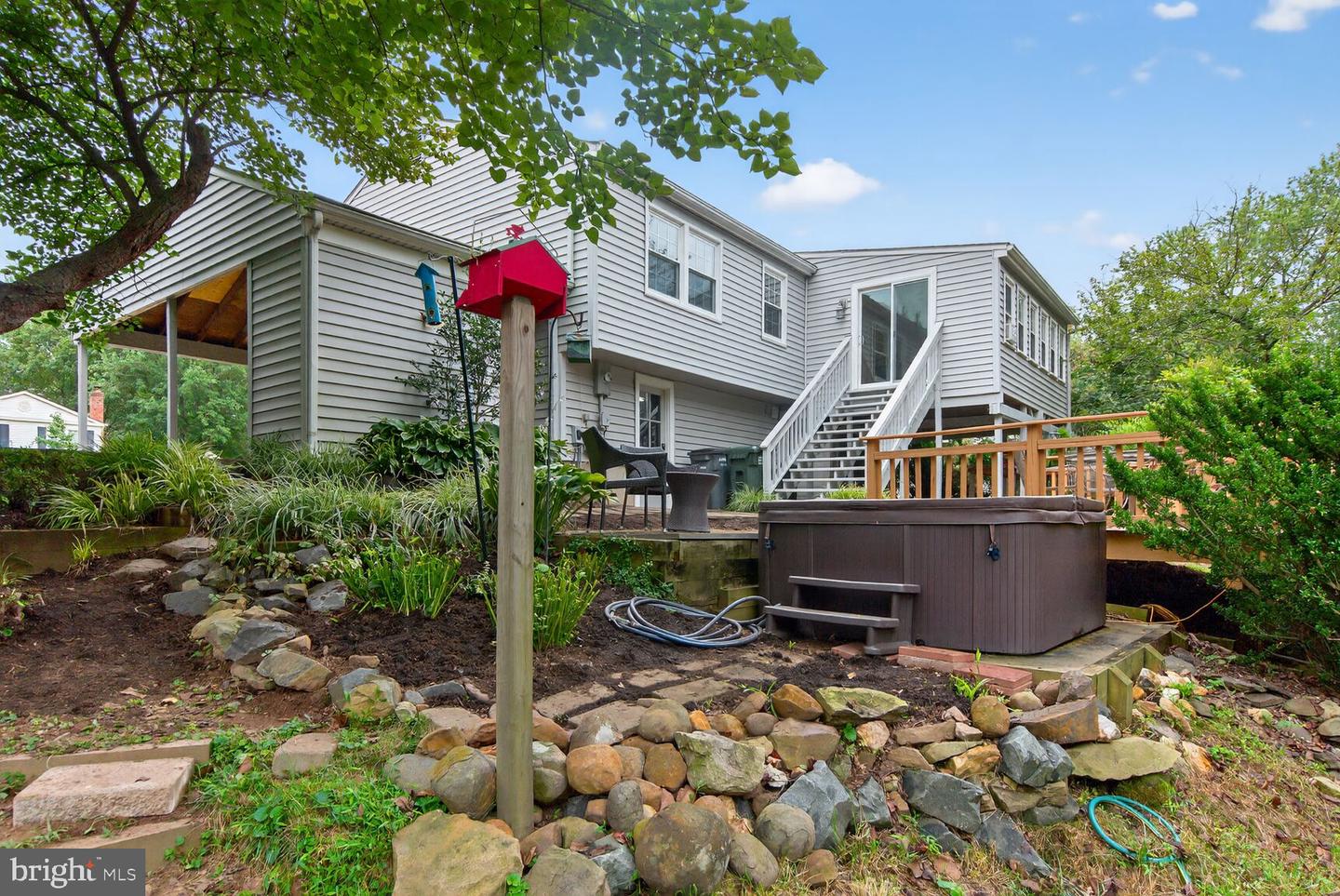 12732 BRADWELL RD, HERNDON, Virginia 20171, 5 Bedrooms Bedrooms, ,3 BathroomsBathrooms,Residential,For sale,12732 BRADWELL RD,VAFX2262598 MLS # VAFX2262598