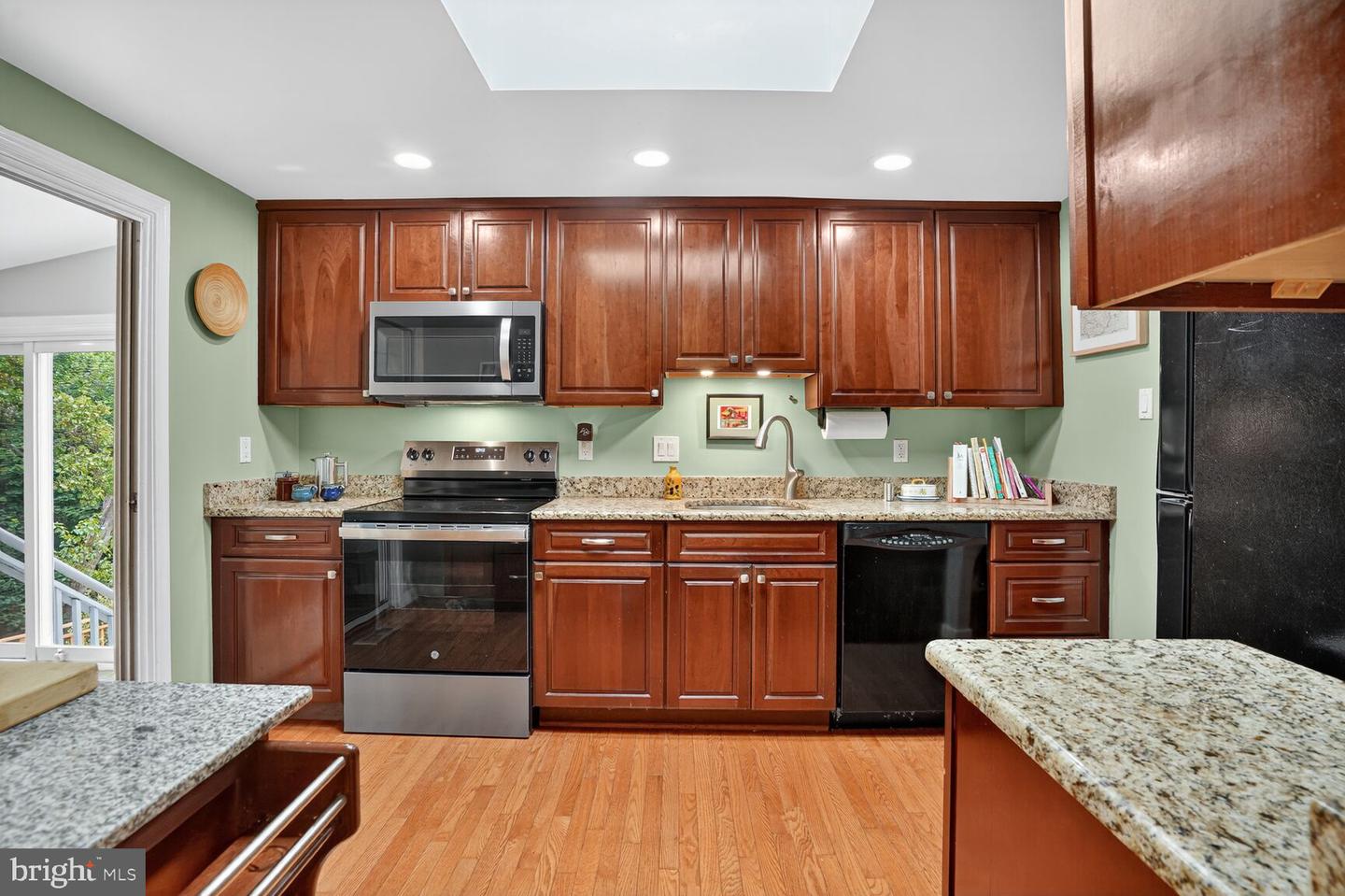 12732 BRADWELL RD, HERNDON, Virginia 20171, 5 Bedrooms Bedrooms, ,3 BathroomsBathrooms,Residential,For sale,12732 BRADWELL RD,VAFX2262598 MLS # VAFX2262598