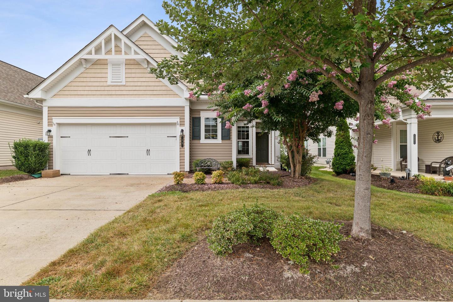15 POINT BLUFF ST, FREDERICKSBURG, Virginia 22406, 2 Bedrooms Bedrooms, 9 Rooms Rooms,2 BathroomsBathrooms,Residential,For sale,15 POINT BLUFF ST,VAST2042026 MLS # VAST2042026