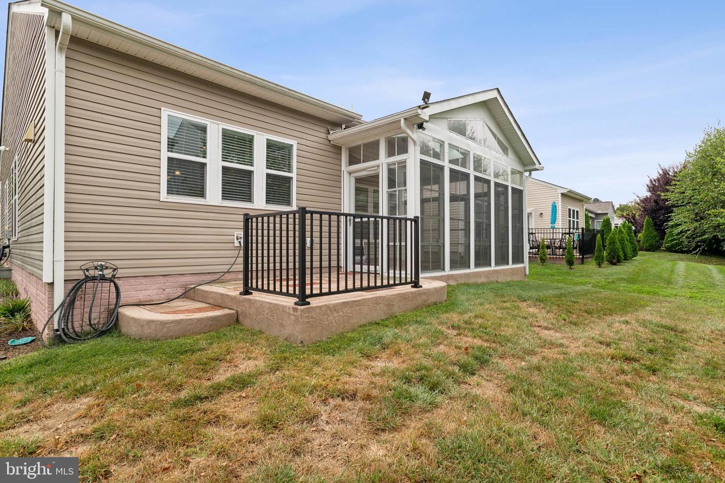 15 POINT BLUFF ST, FREDERICKSBURG, Virginia 22406, 2 Bedrooms Bedrooms, 9 Rooms Rooms,2 BathroomsBathrooms,Residential,For sale,15 POINT BLUFF ST,VAST2042026 MLS # VAST2042026