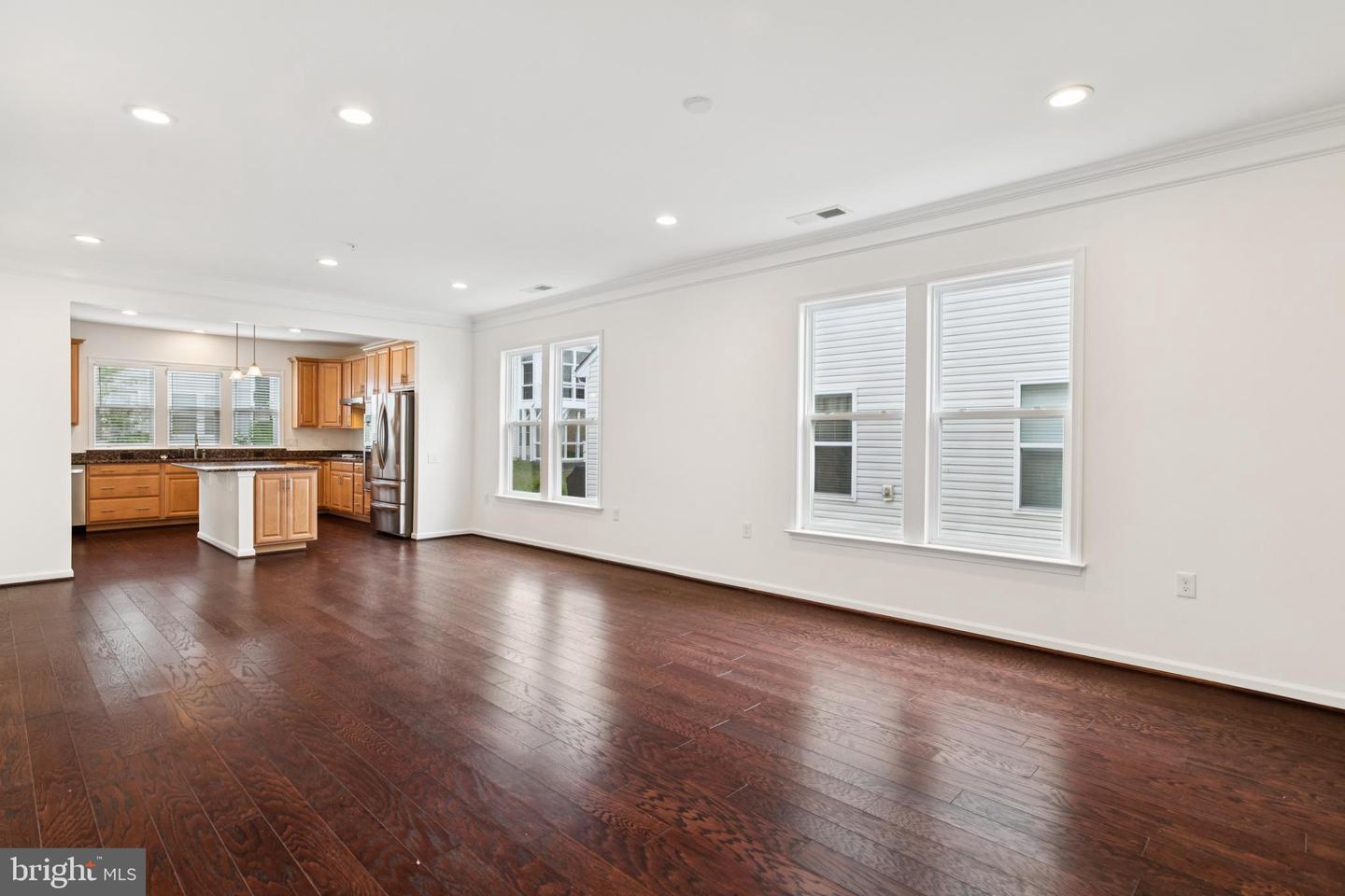 15 POINT BLUFF ST, FREDERICKSBURG, Virginia 22406, 2 Bedrooms Bedrooms, 9 Rooms Rooms,2 BathroomsBathrooms,Residential,For sale,15 POINT BLUFF ST,VAST2042026 MLS # VAST2042026