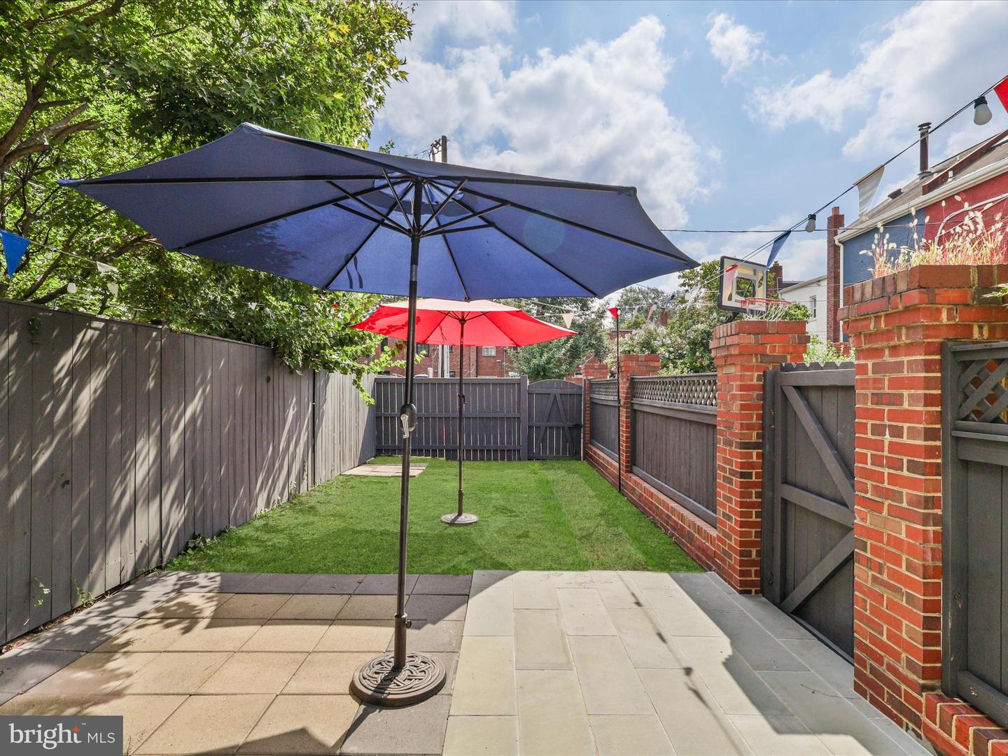 726 S PATRICK ST, ALEXANDRIA, Virginia 22314, 3 Bedrooms Bedrooms, ,3 BathroomsBathrooms,Residential,For sale,726 S PATRICK ST,VAAX2048848 MLS # VAAX2048848
