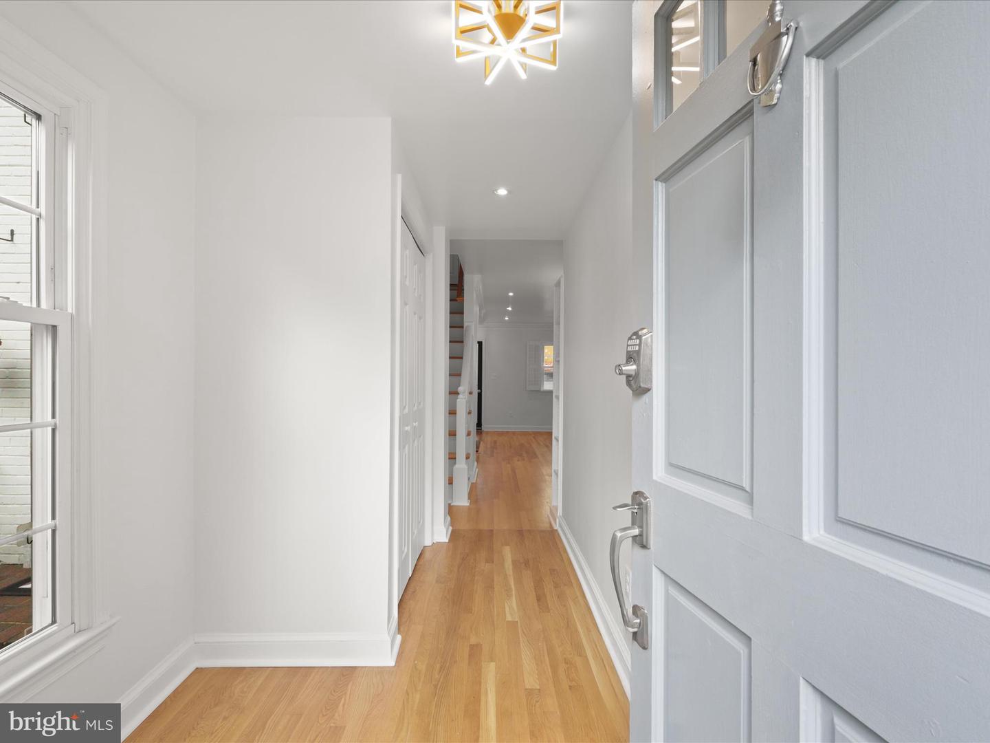 726 S PATRICK ST, ALEXANDRIA, Virginia 22314, 3 Bedrooms Bedrooms, ,3 BathroomsBathrooms,Residential,For sale,726 S PATRICK ST,VAAX2048848 MLS # VAAX2048848
