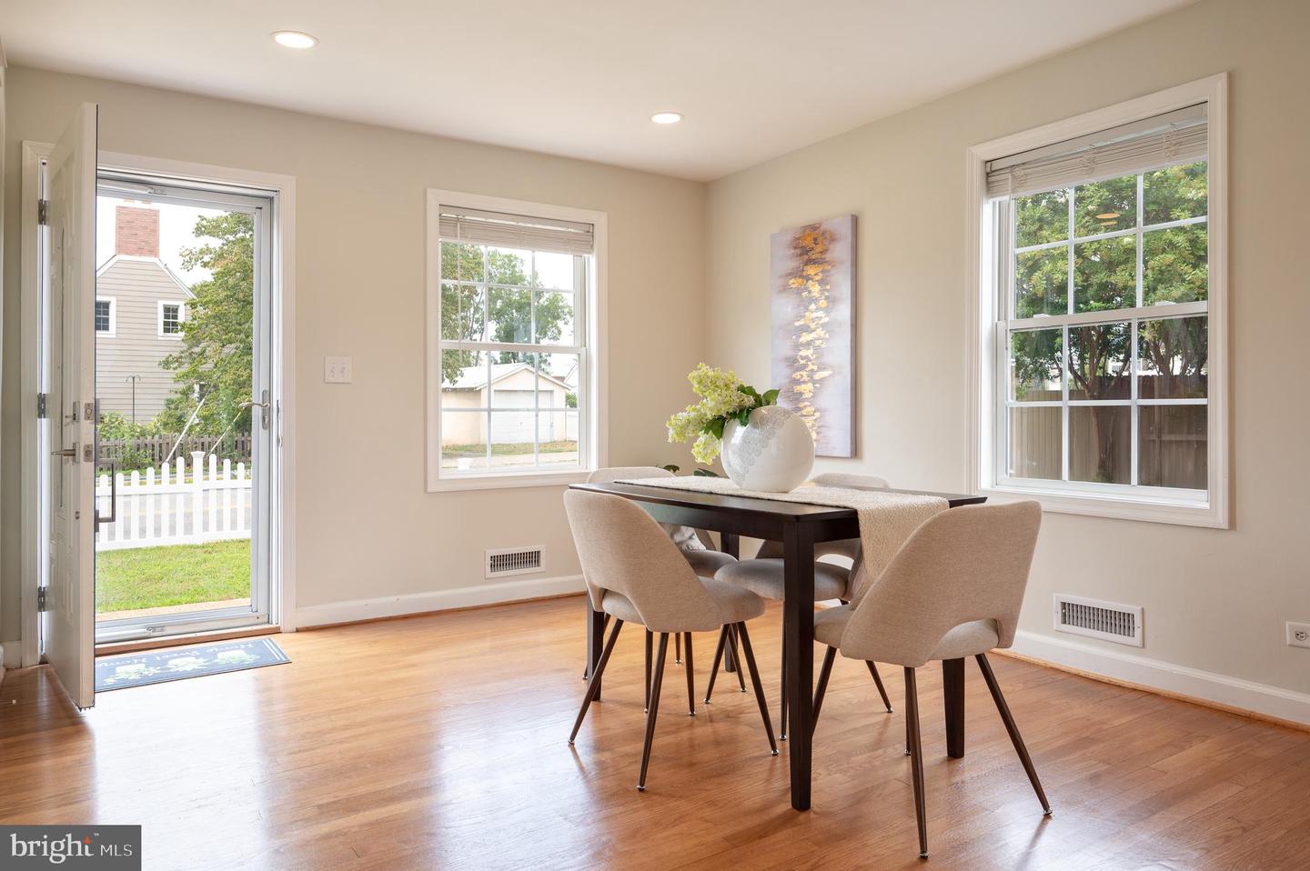 1006 AVON ST, CHARLOTTESVILLE, Virginia 22902, 3 Bedrooms Bedrooms, ,2 BathroomsBathrooms,Residential,For sale,1006 AVON ST,VACO2000194 MLS # VACO2000194