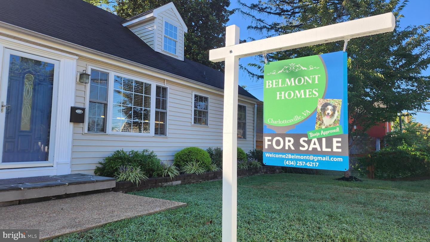 1006 AVON ST, CHARLOTTESVILLE, Virginia 22902, 3 Bedrooms Bedrooms, ,2 BathroomsBathrooms,Residential,For sale,1006 AVON ST,VACO2000194 MLS # VACO2000194